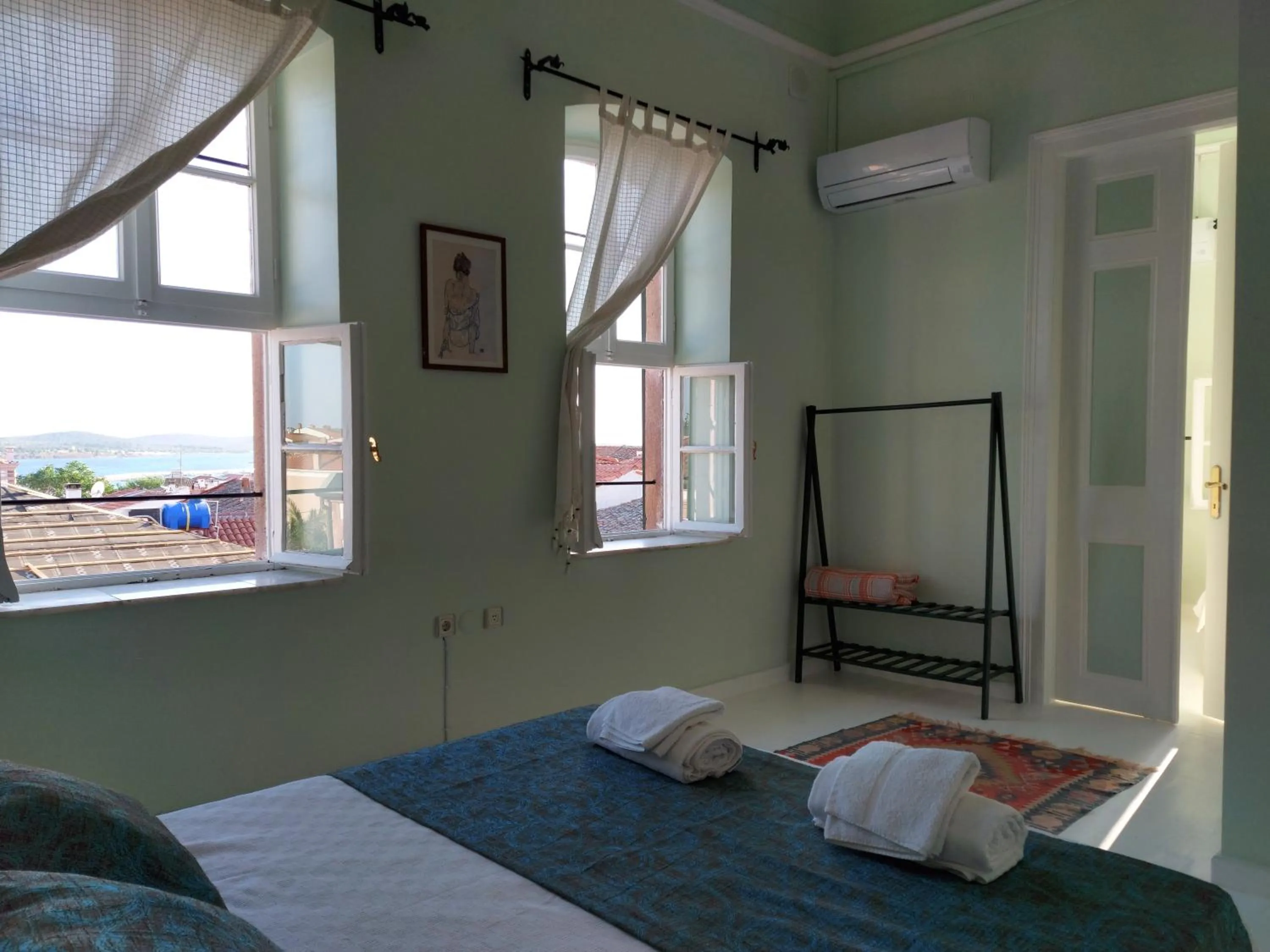 Bed in Eolos House Cunda