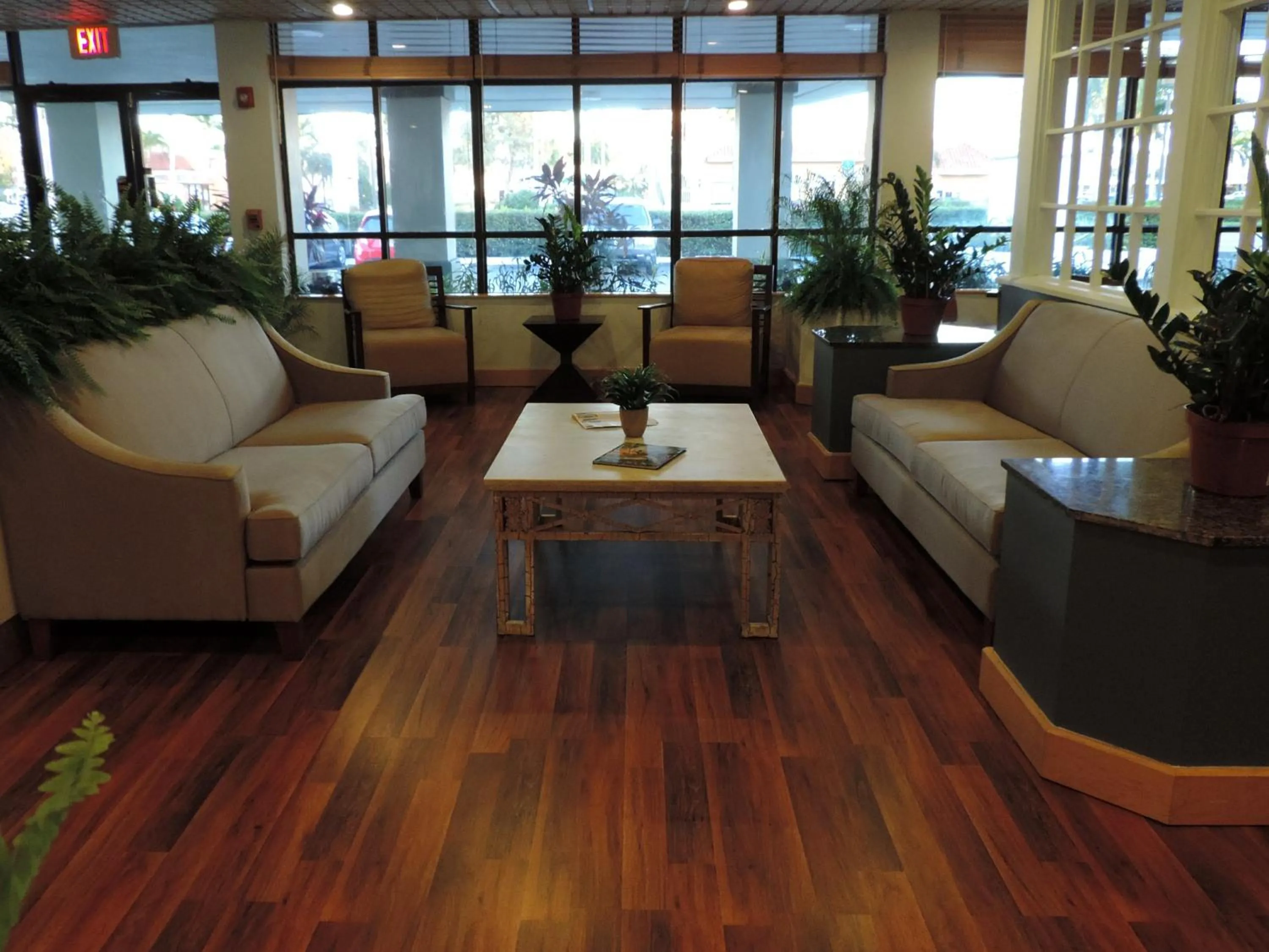 Lobby or reception in Floridian Hotel