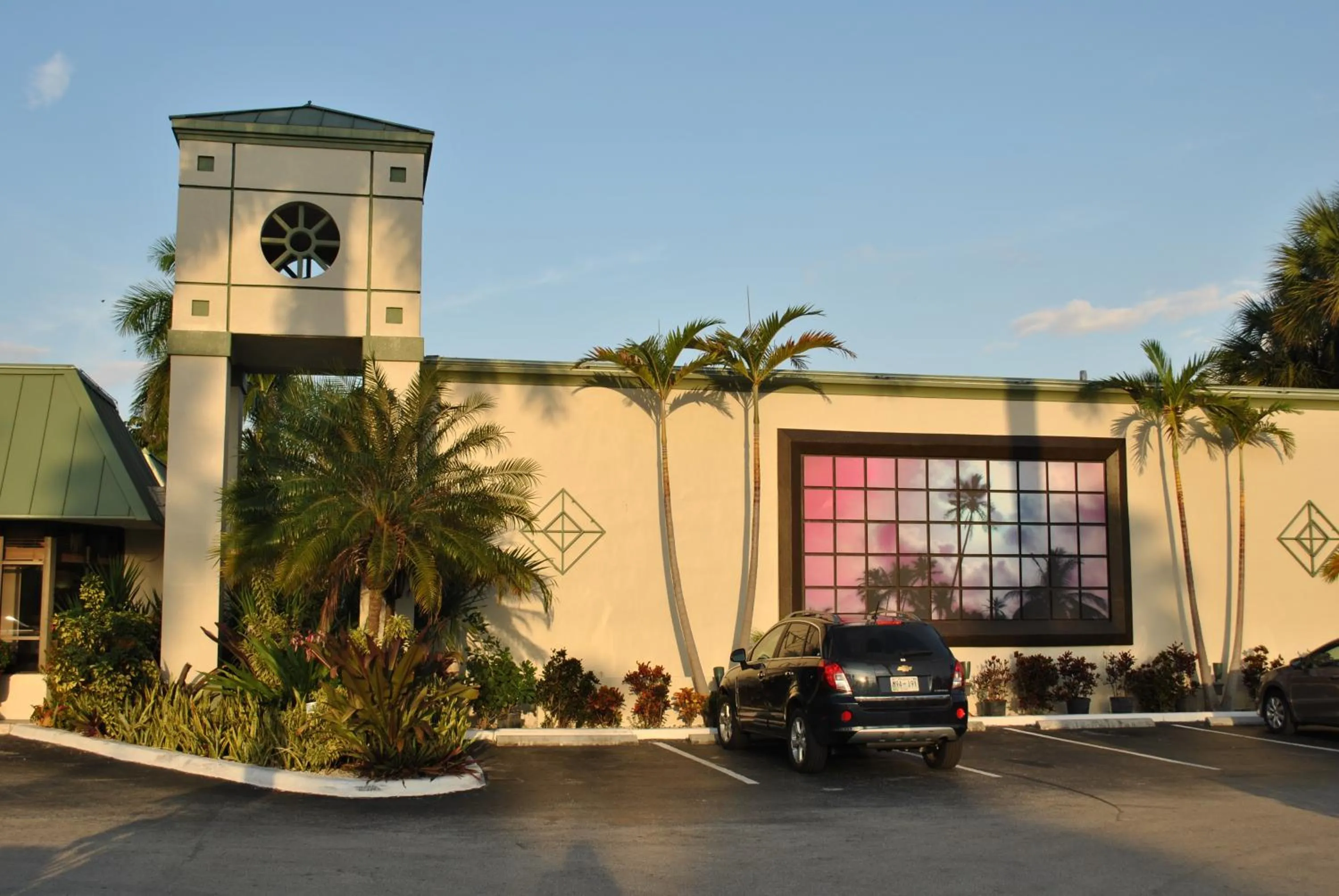 Property building in Floridian Hotel