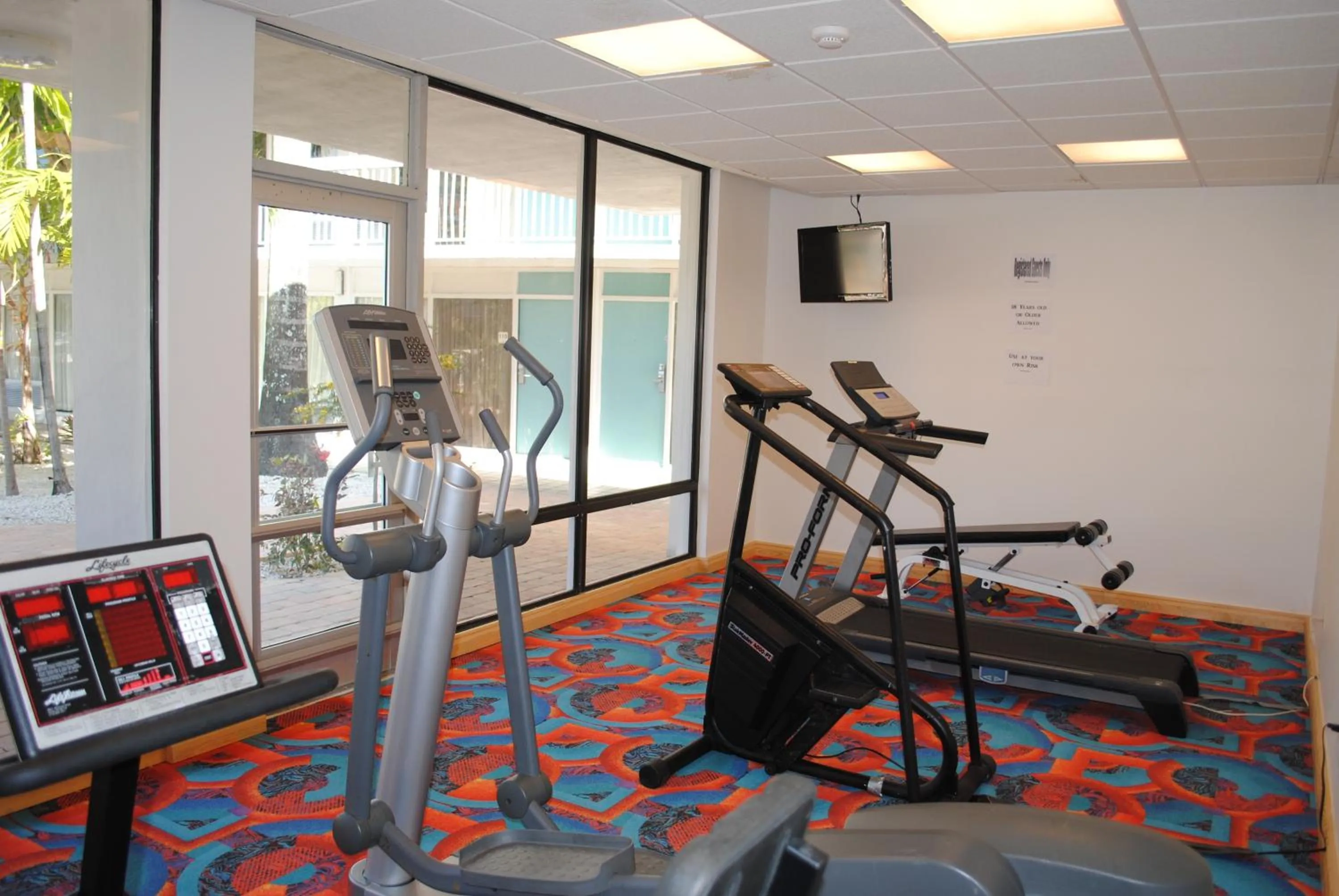 Fitness centre/facilities in Floridian Hotel