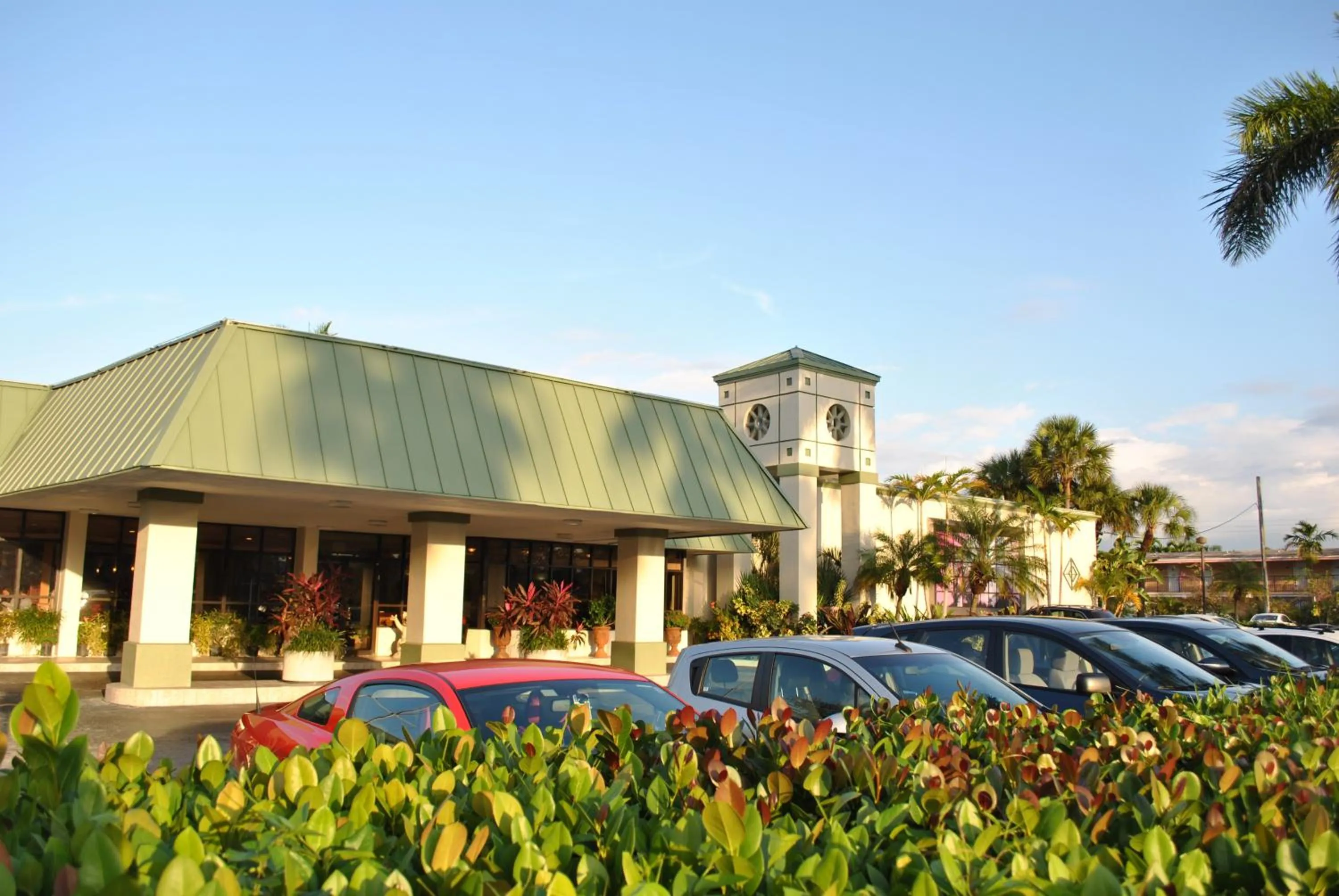 Street view in Floridian Hotel