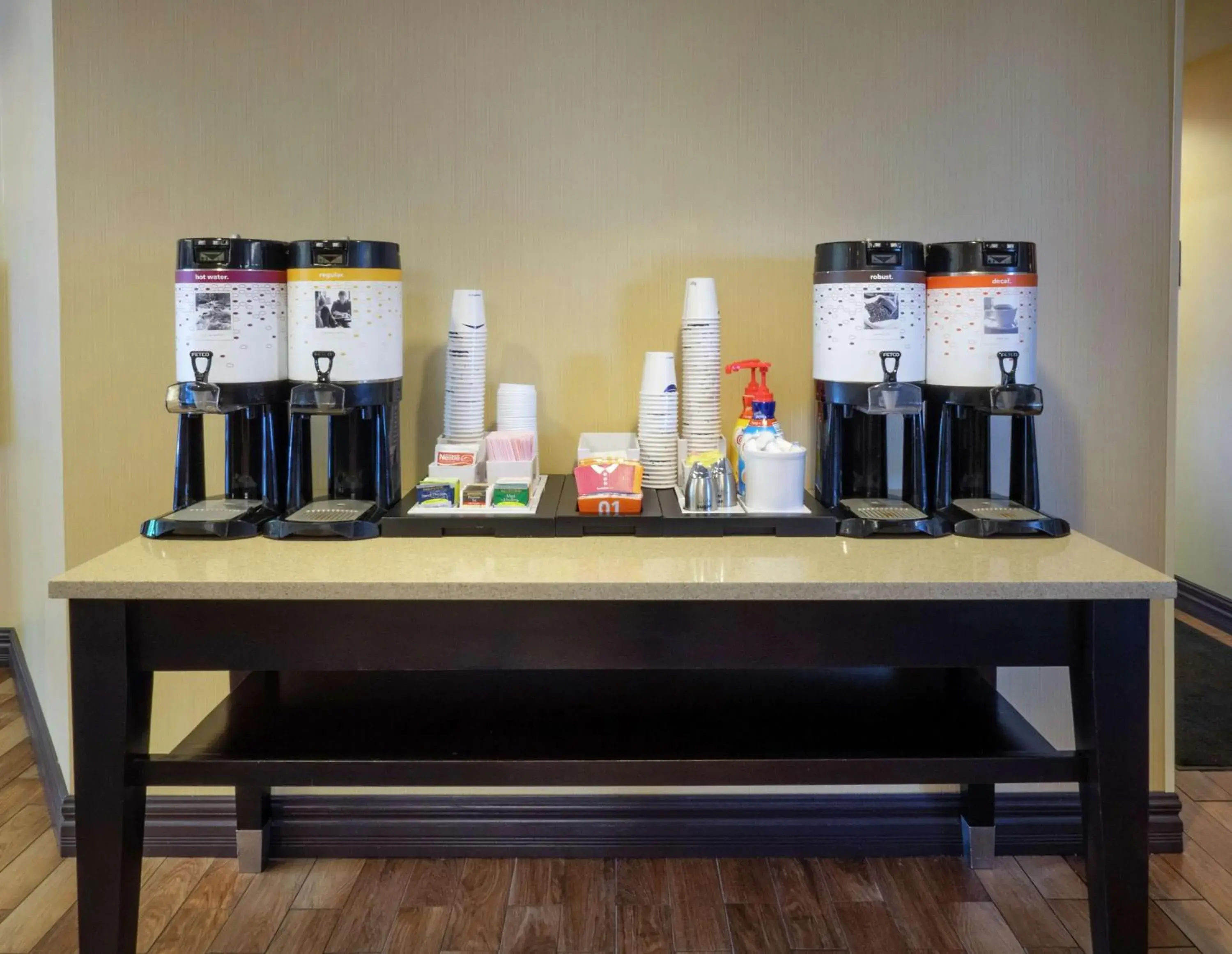 Restaurant/places to eat in Hampton Inn Hazleton Restaurant/places to eat in Hampton Inn Hazleton