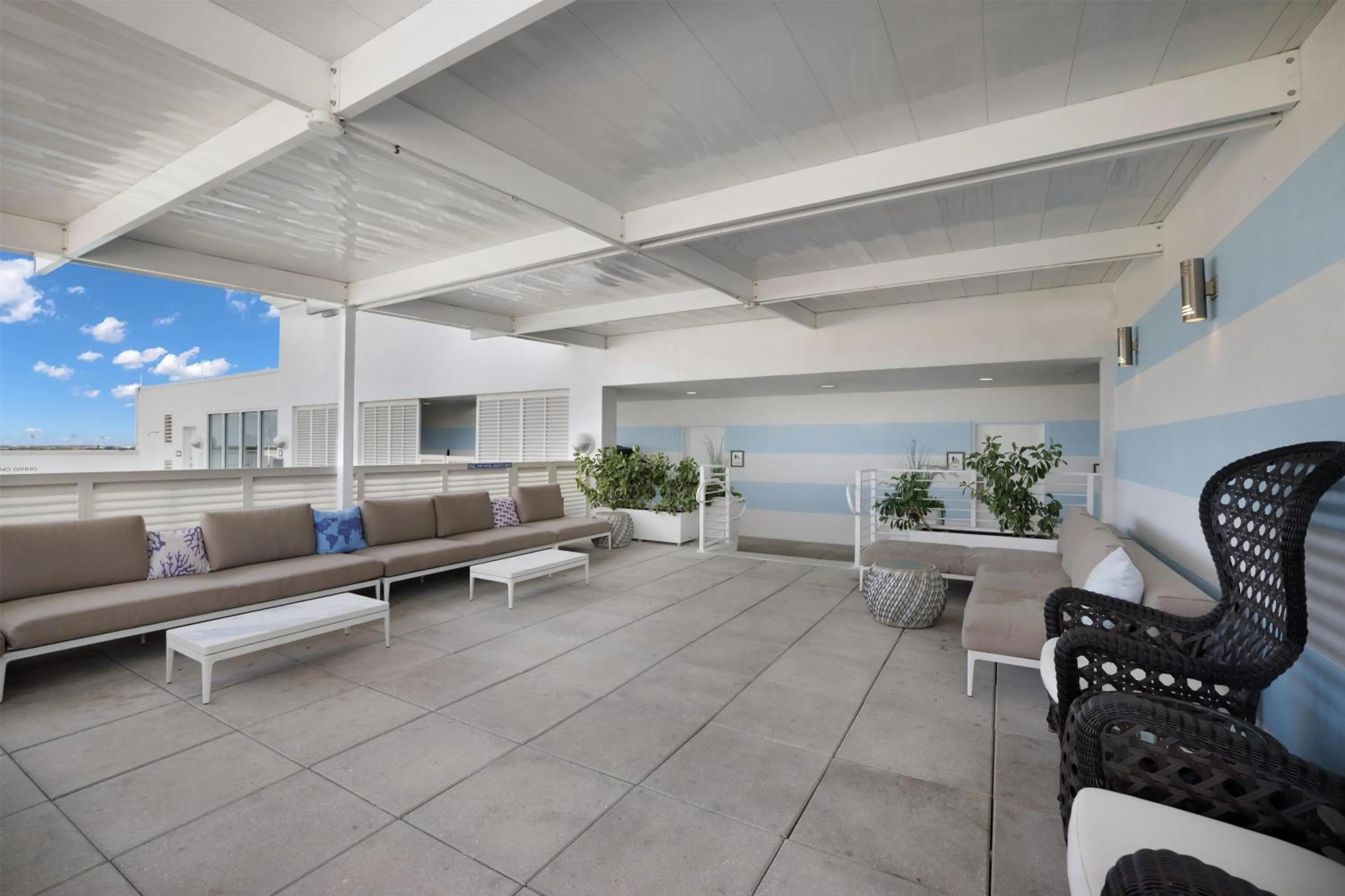 Patio in The Banyan Hotel Fort Myers, Tapestry Collection by Hilton