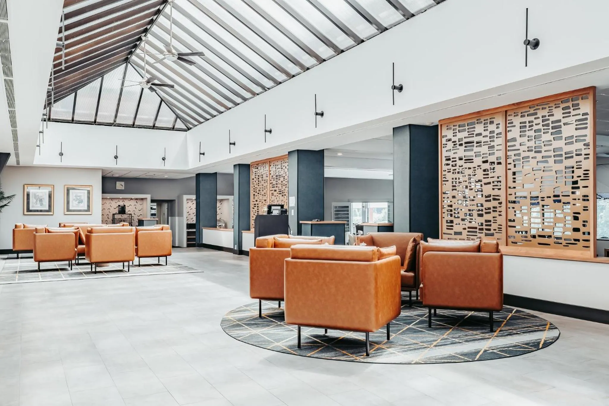 Lounge or bar in Holiday Inn Binghamton-Downtown Hawley Street by IHG
