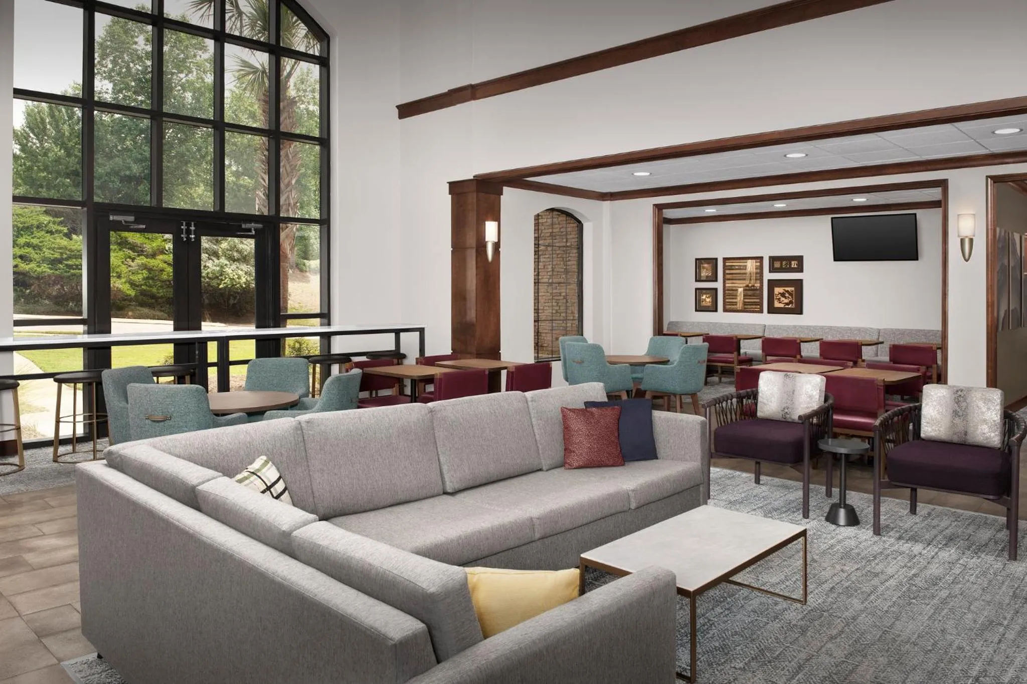 Restaurant/places to eat in Staybridge Suites Columbia by IHG