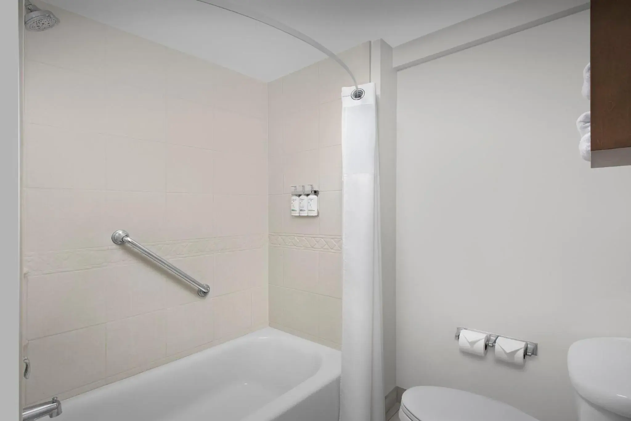 Two-Bedroom Suite - Non-Smoking in Staybridge Suites Columbia by IHG Two-Bedroom Suite - Non-Smoking in Staybridge Suites Columbia by IHG