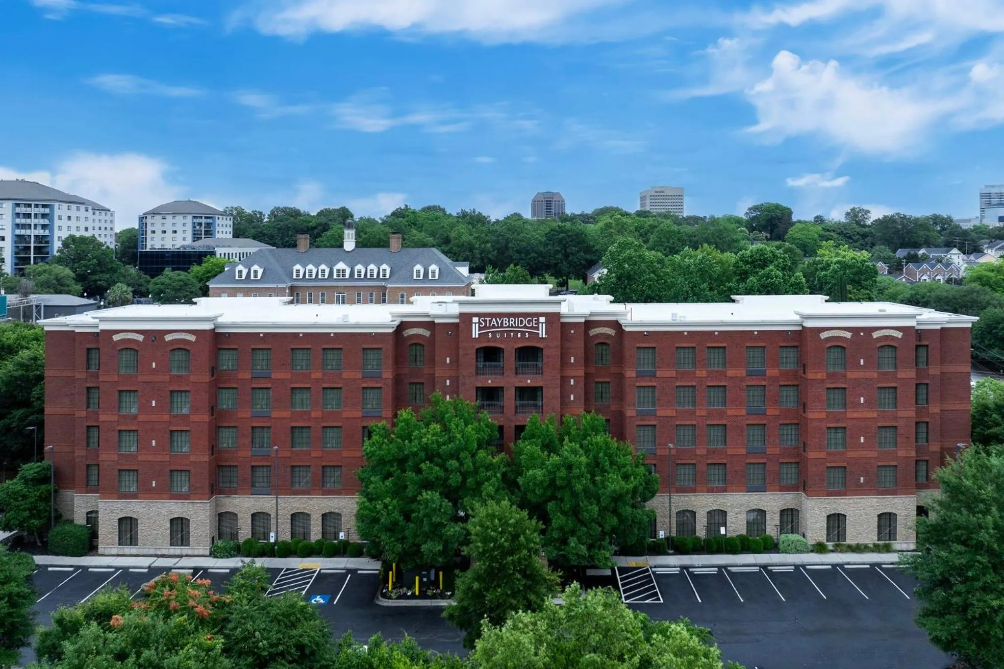 Property building in Staybridge Suites Columbia by IHG