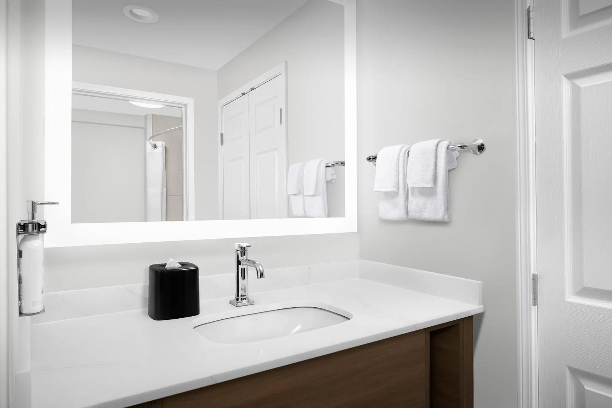 Bathroom in Staybridge Suites Columbia by IHG