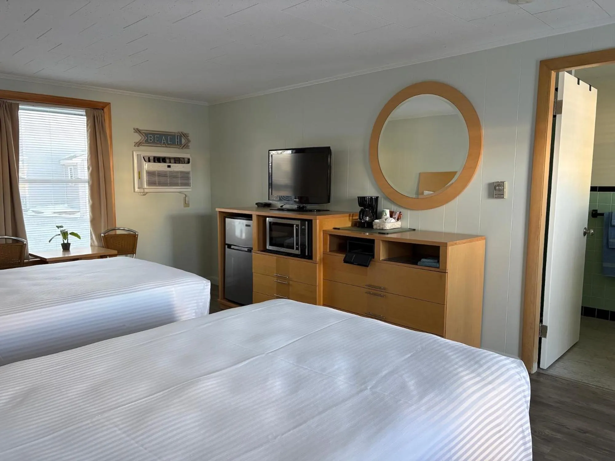 Other, Bed in Moontide Motel, Apartments, and Cabins