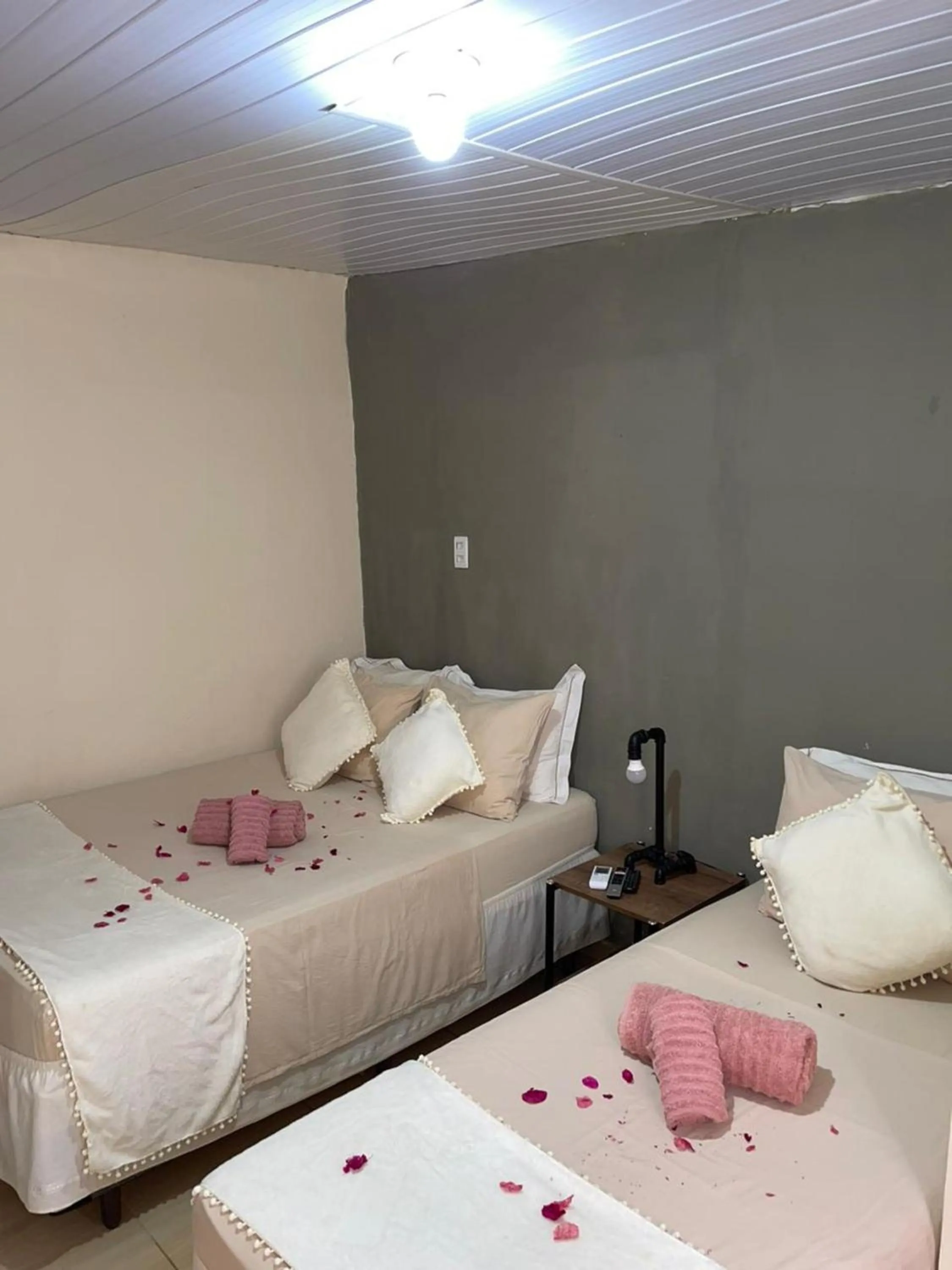 Bedroom, Bed in Pousada Martins e Cia