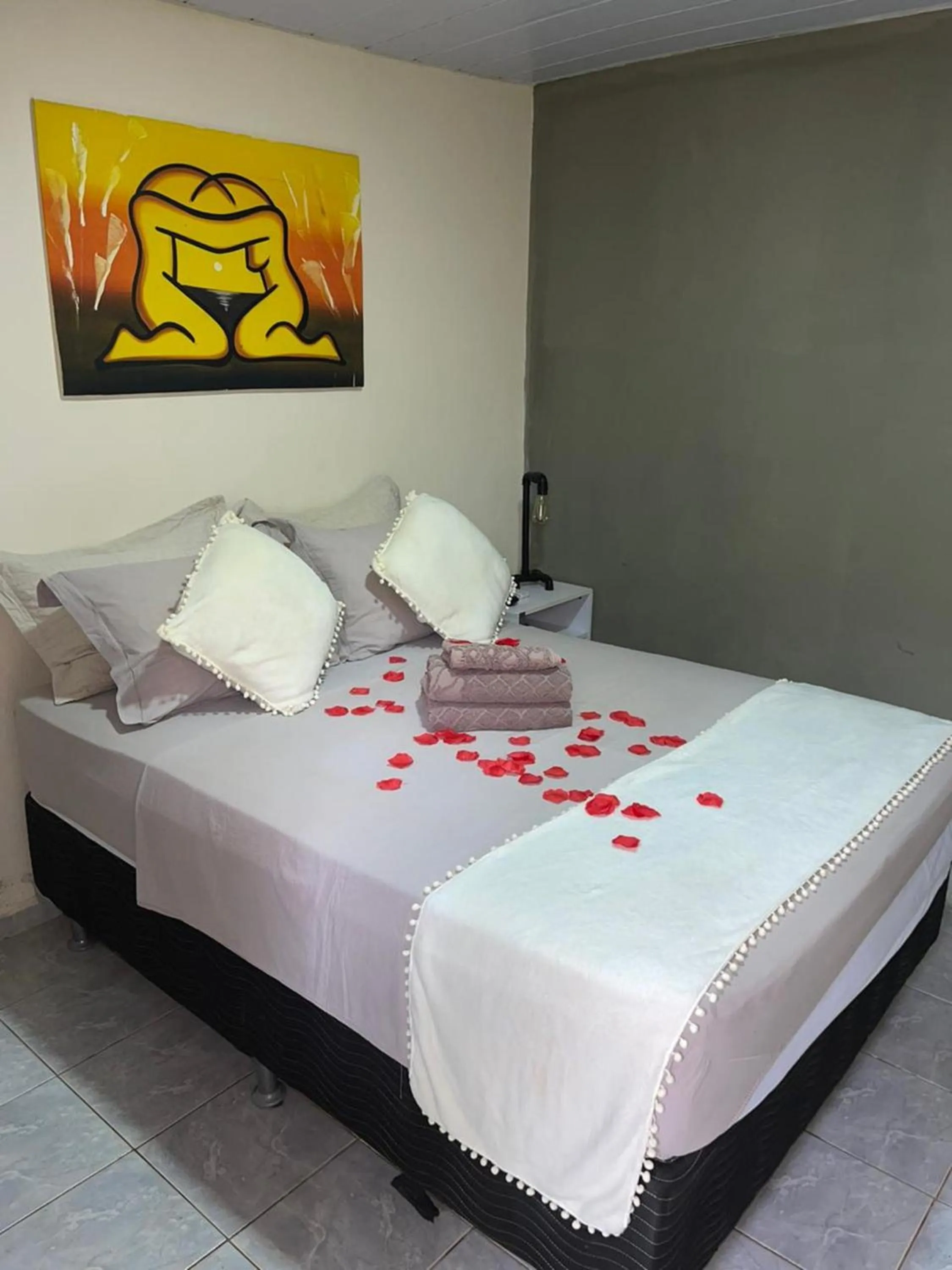 Bedroom, Bed in Pousada Martins e Cia