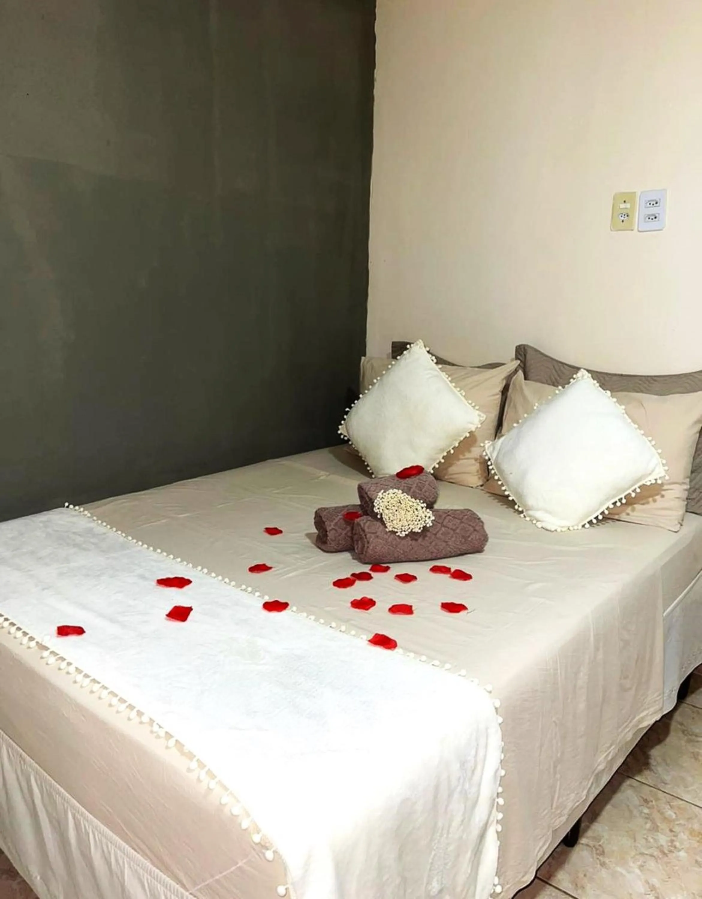 Bedroom, Bed in Pousada Martins e Cia