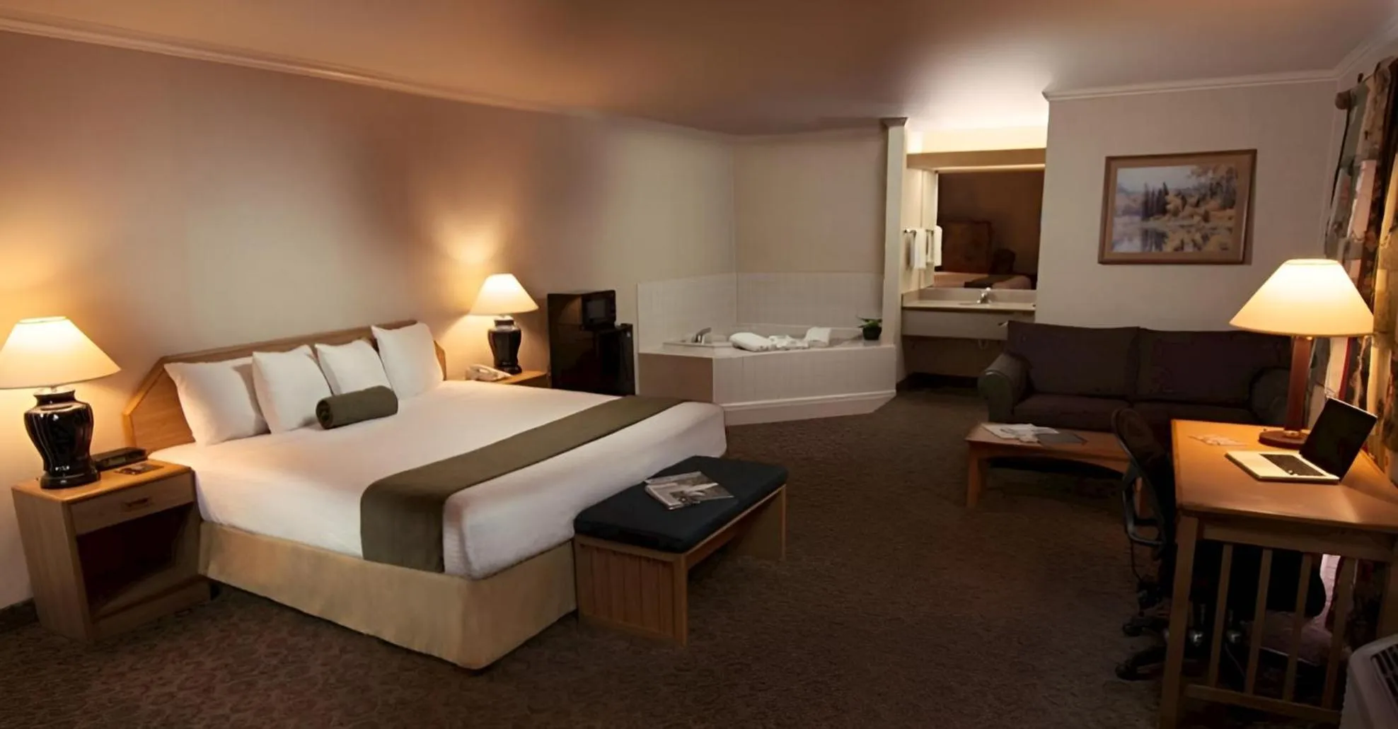 Bedroom, Bed in The Redwood Riverwalk, a boutique hotel