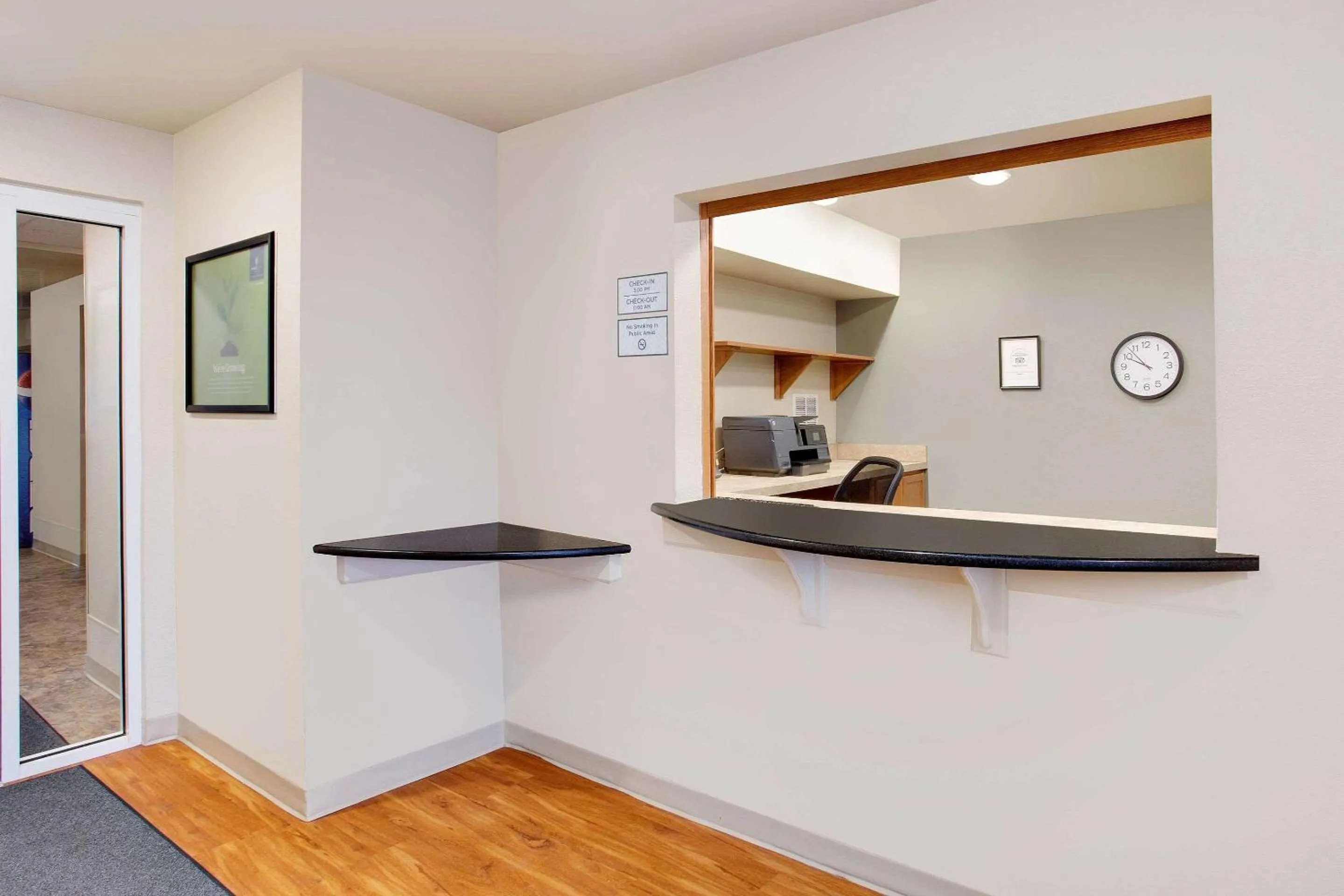 Lobby or reception in WoodSpring Suites Fredericksburg