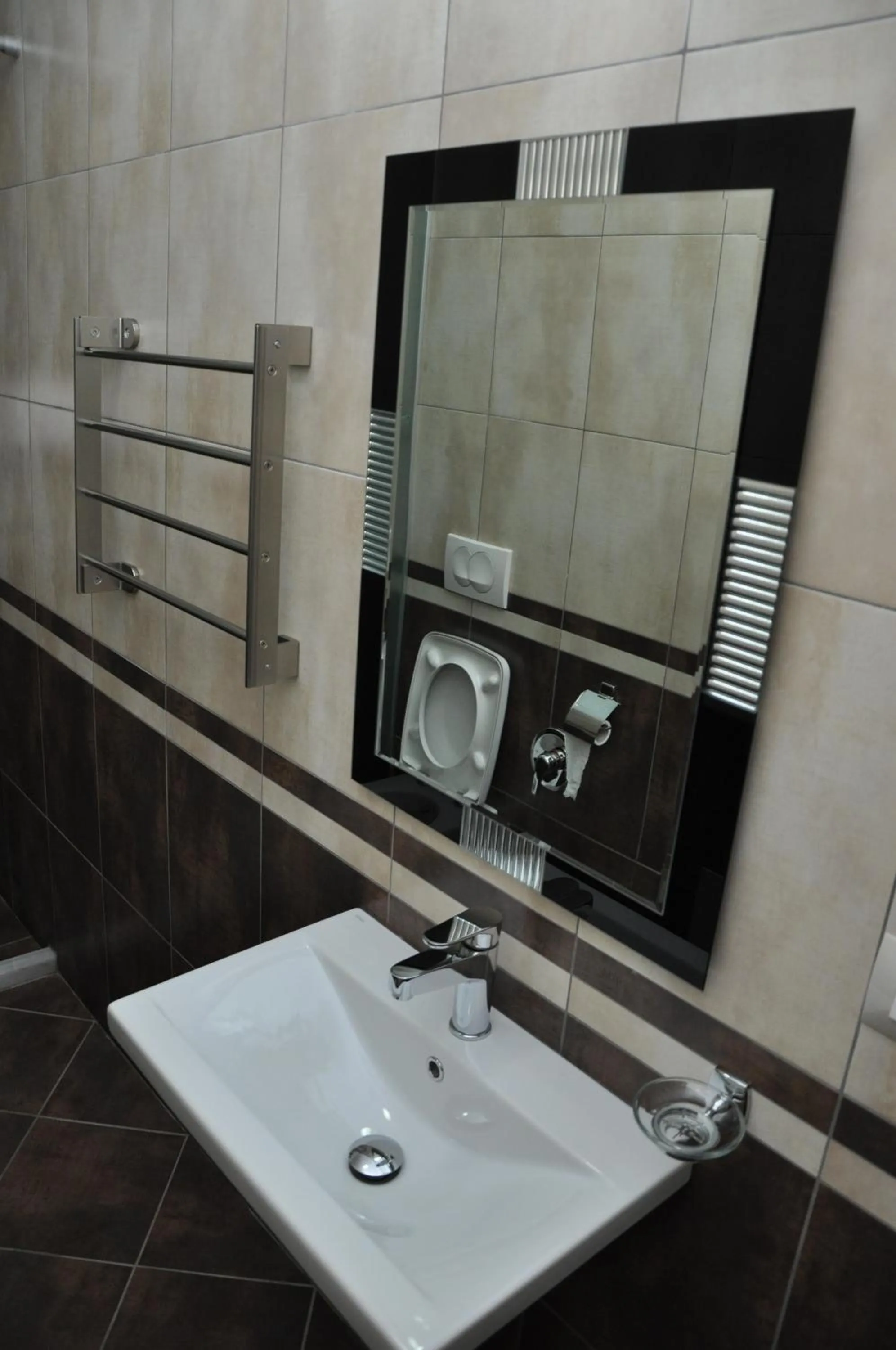 Bathroom in Sunrise Hotel Cameria