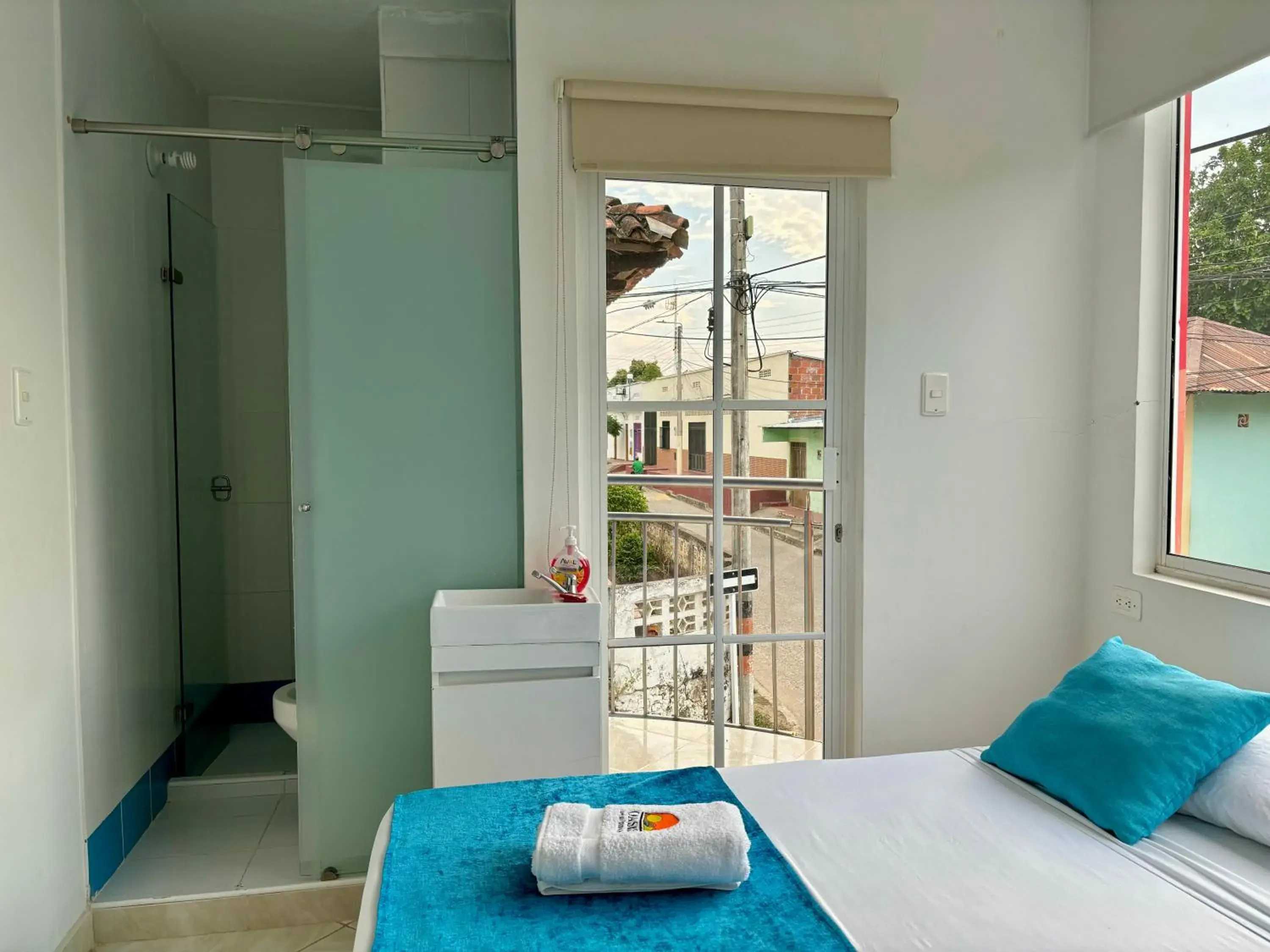 King Room with Balcony - single occupancy in Hotel Oasis de la Tatacoa King Room with Balcony - single occupancy in Hotel Oasis de la Tatacoa