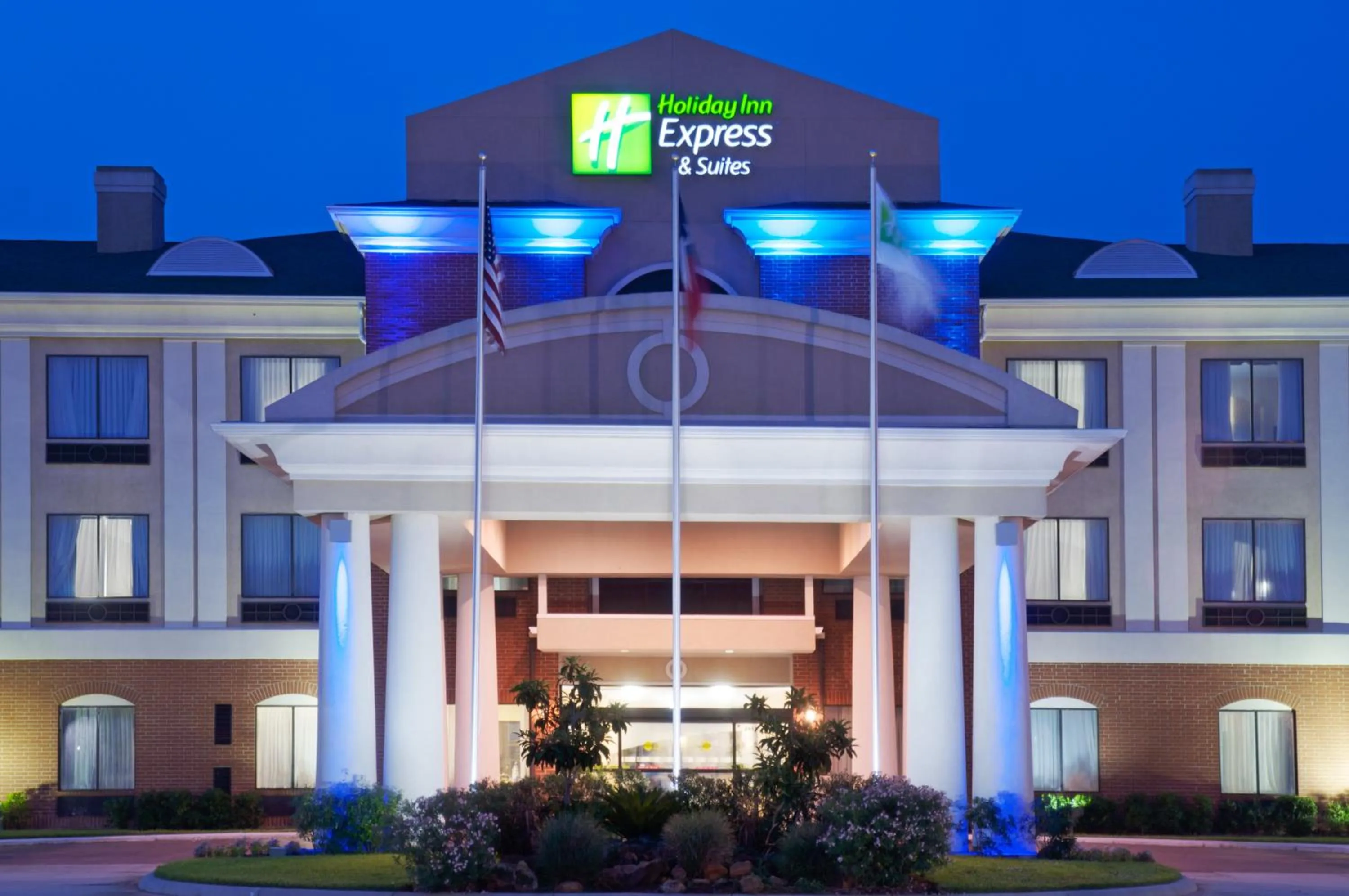 Property Building in Holiday Inn Express Hotel and Suites Orange