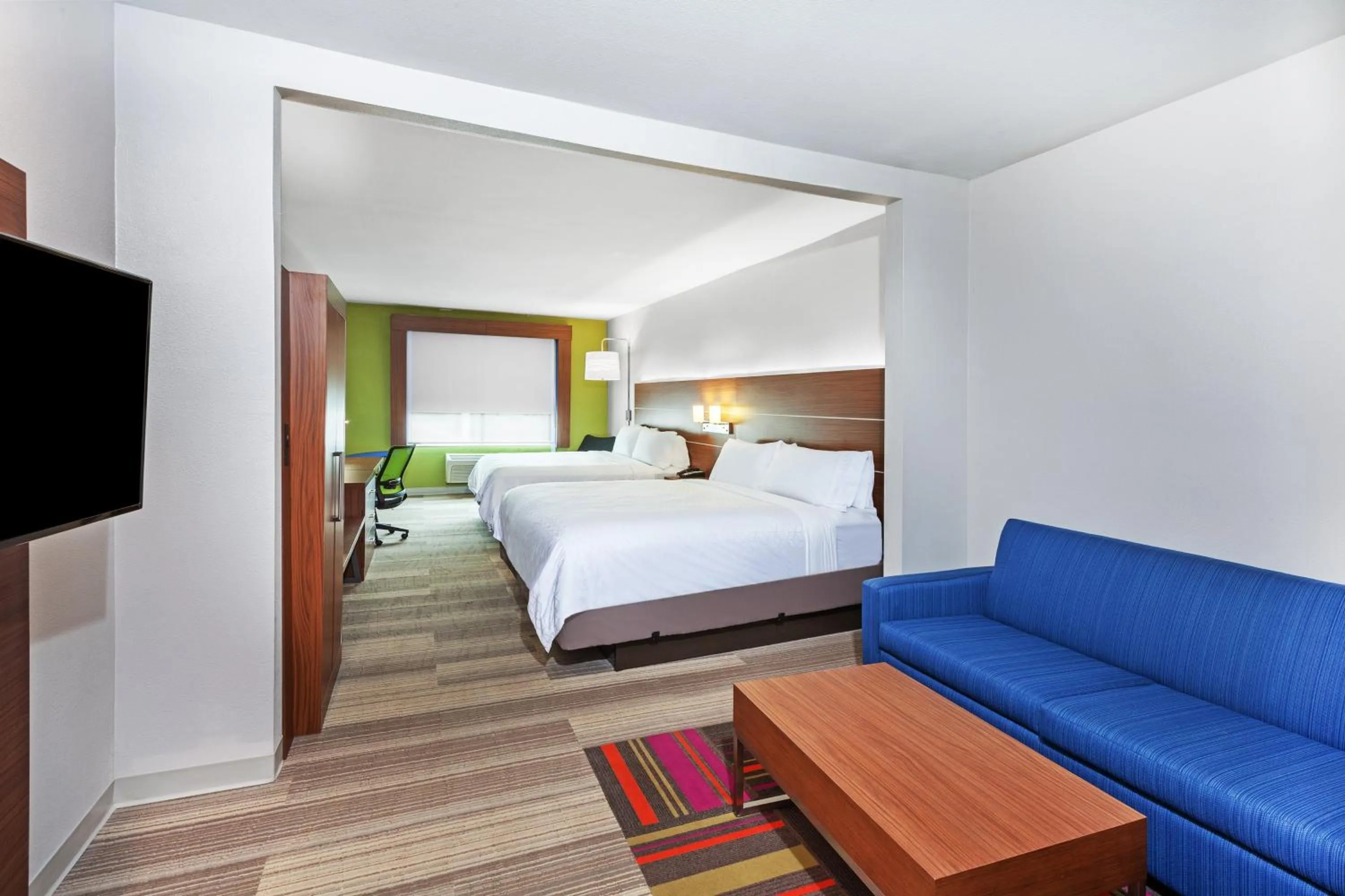 Bedroom in Holiday Inn Express Hotel and Suites Orange