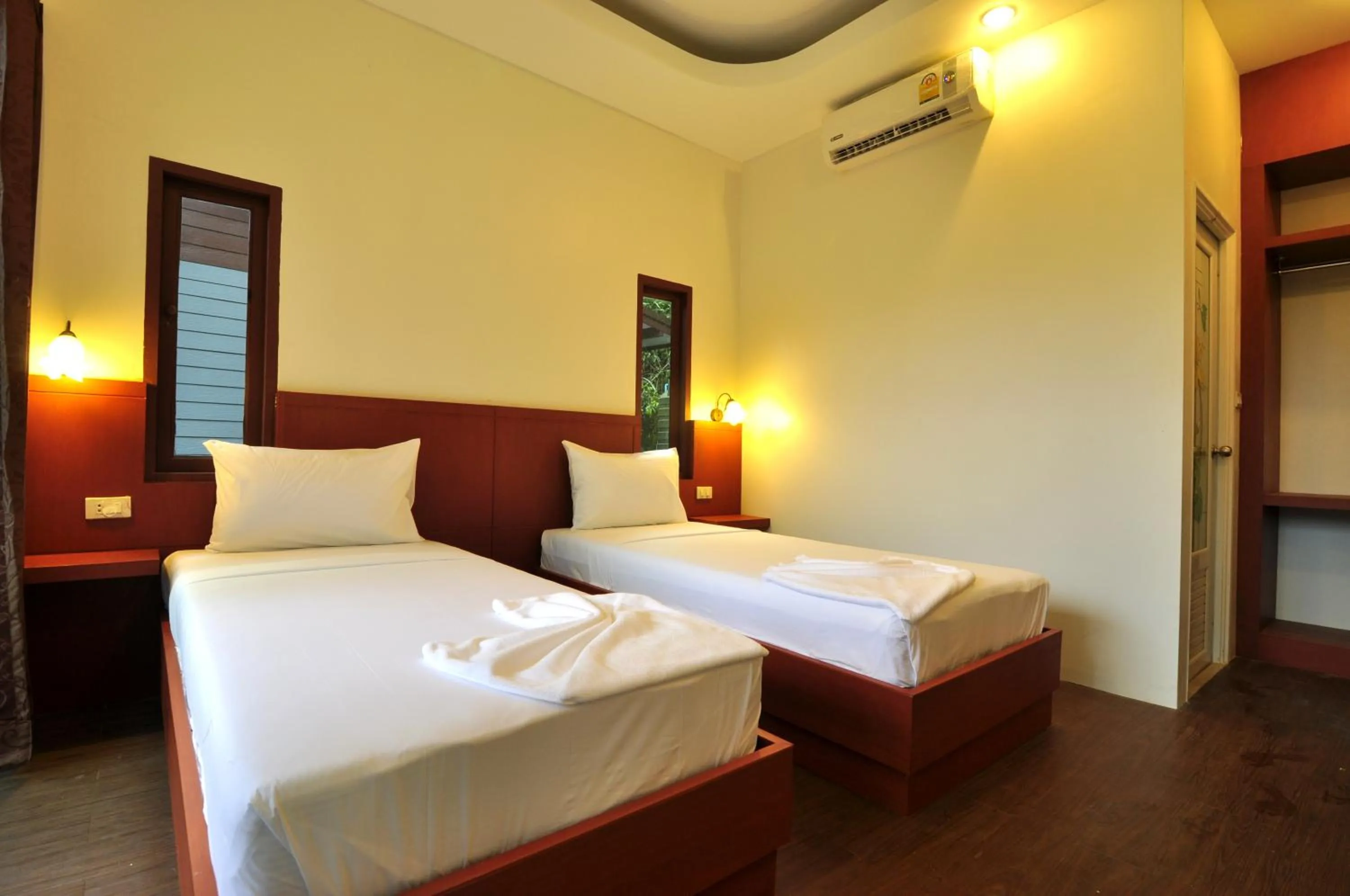 Bed in Sea View Bungalow