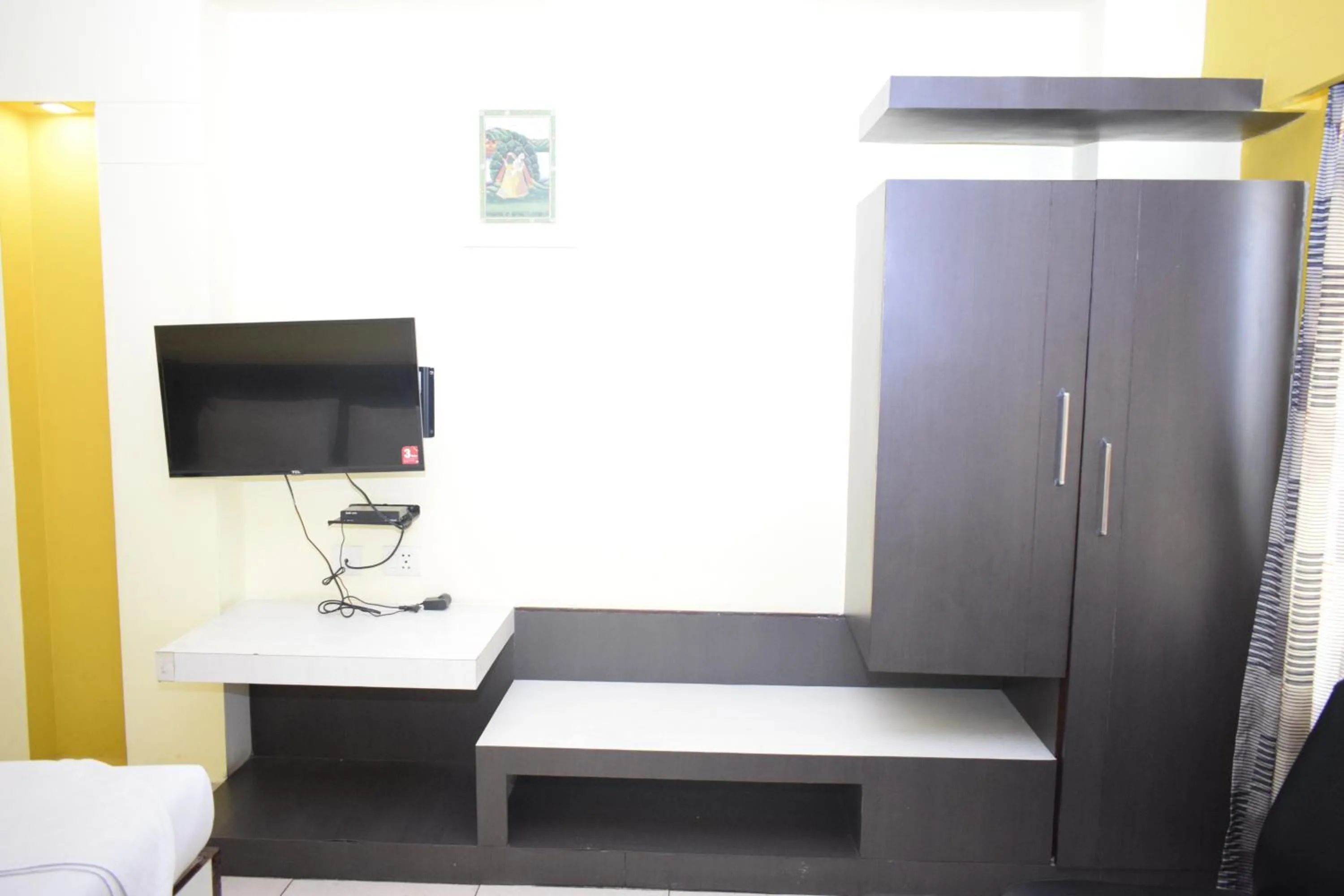 TV and multimedia in Devis Grand