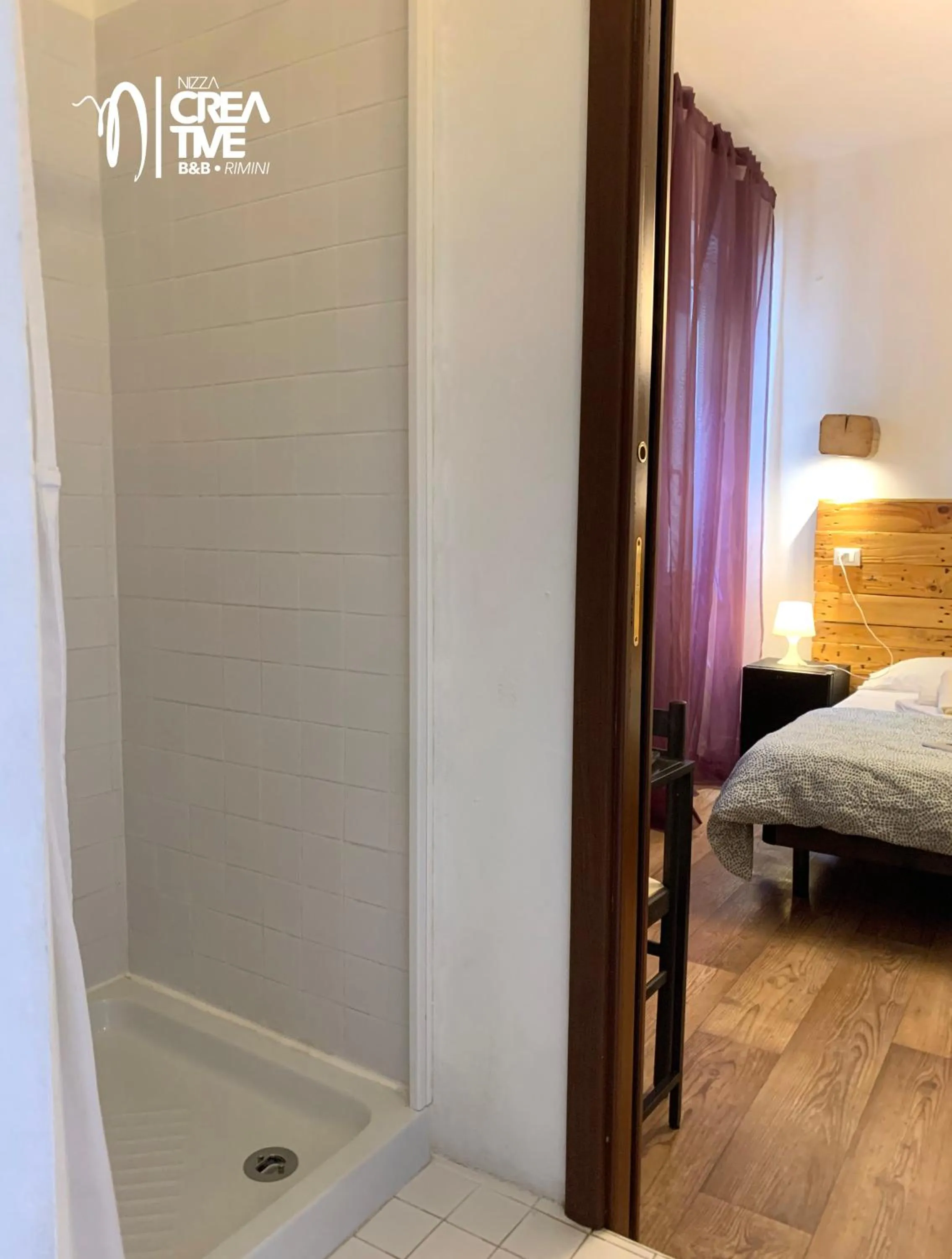 Shower, Bed in Hotel Nizza Creative Hotel