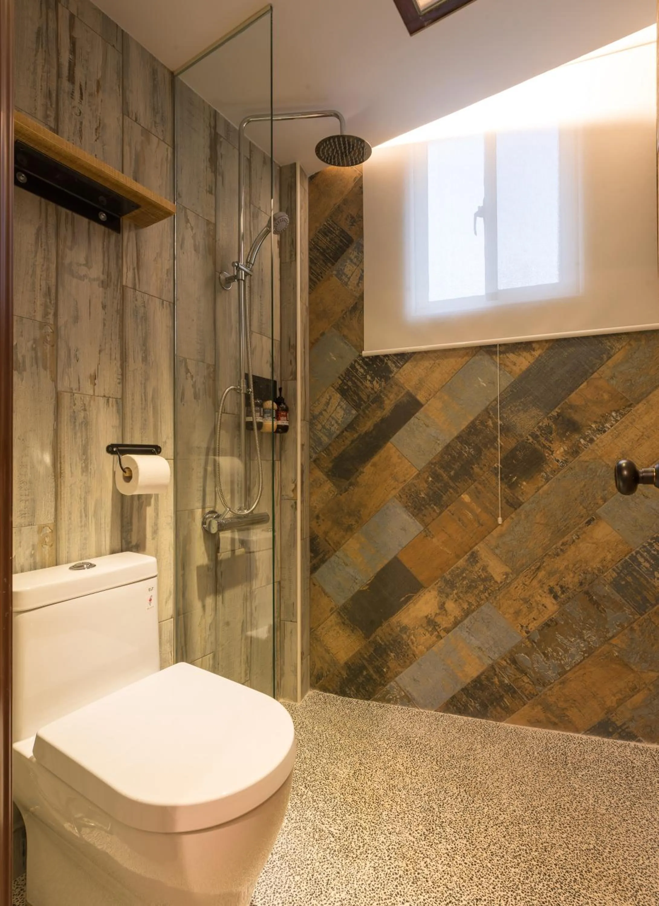 Bathroom in Beimen WOW Poshtel