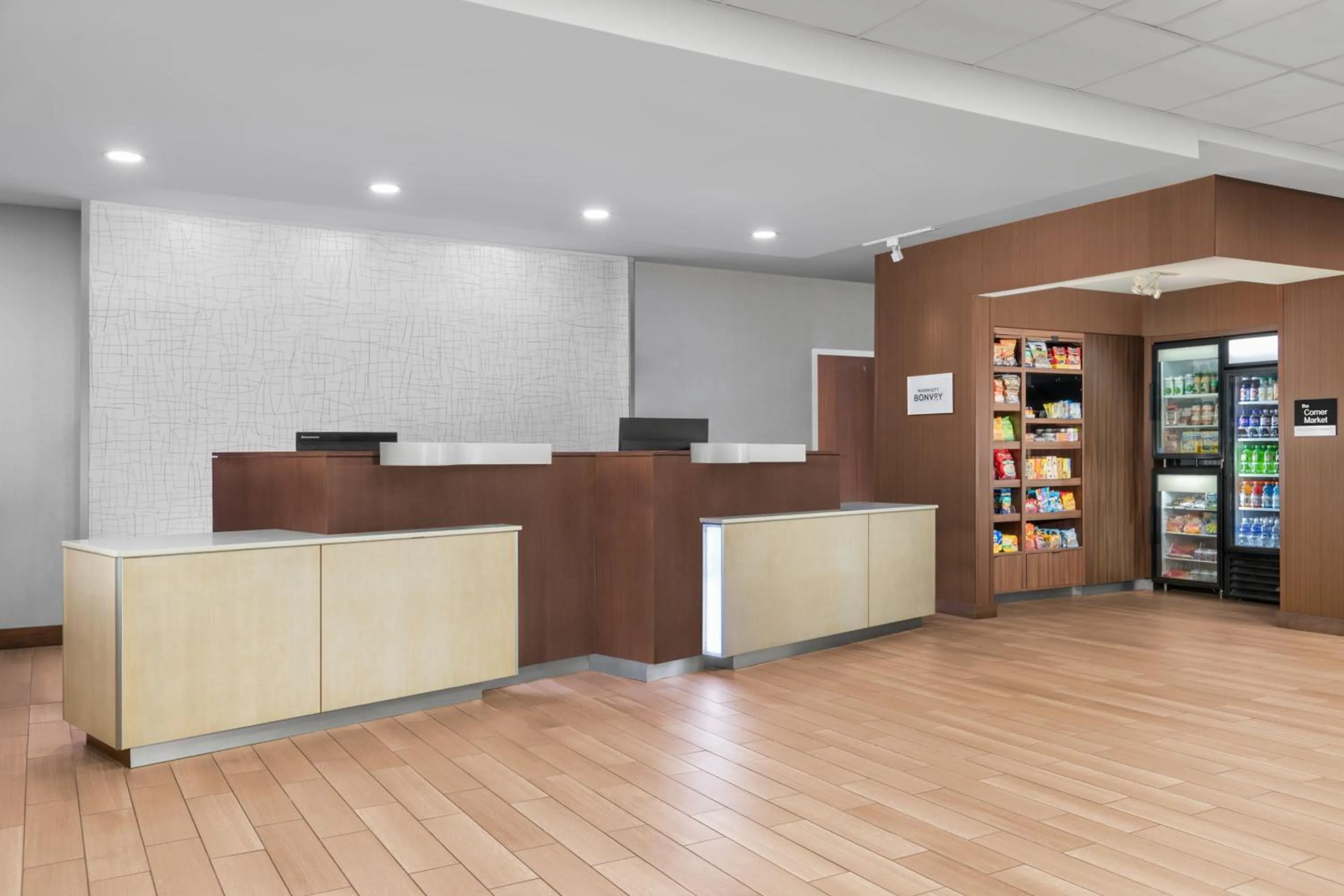 Lobby or reception in Fairfield Inn & Suites by Marriott Martinsburg