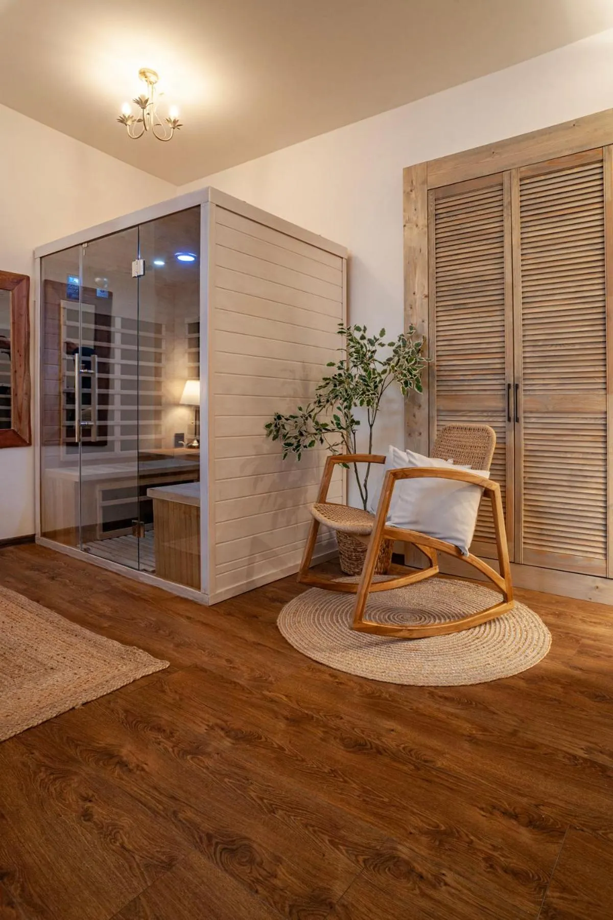 STING Boutique Apartments