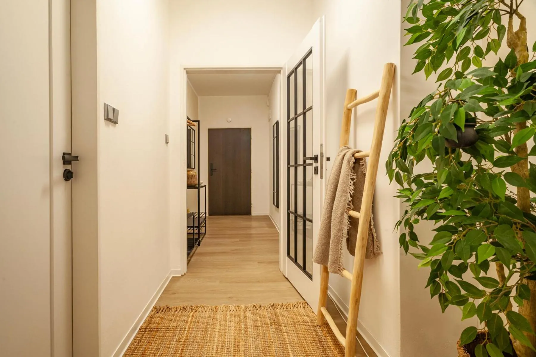 STING Boutique Apartments