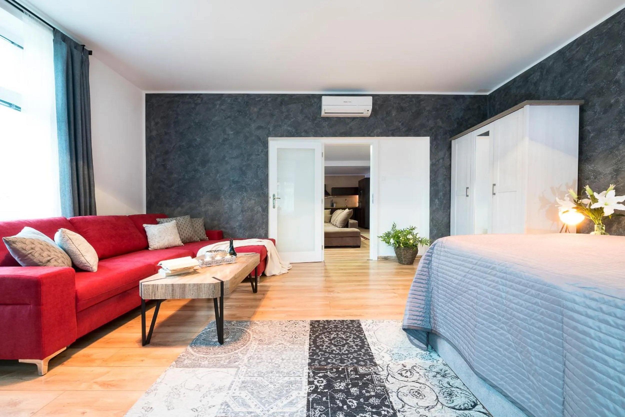 STING Boutique Apartments