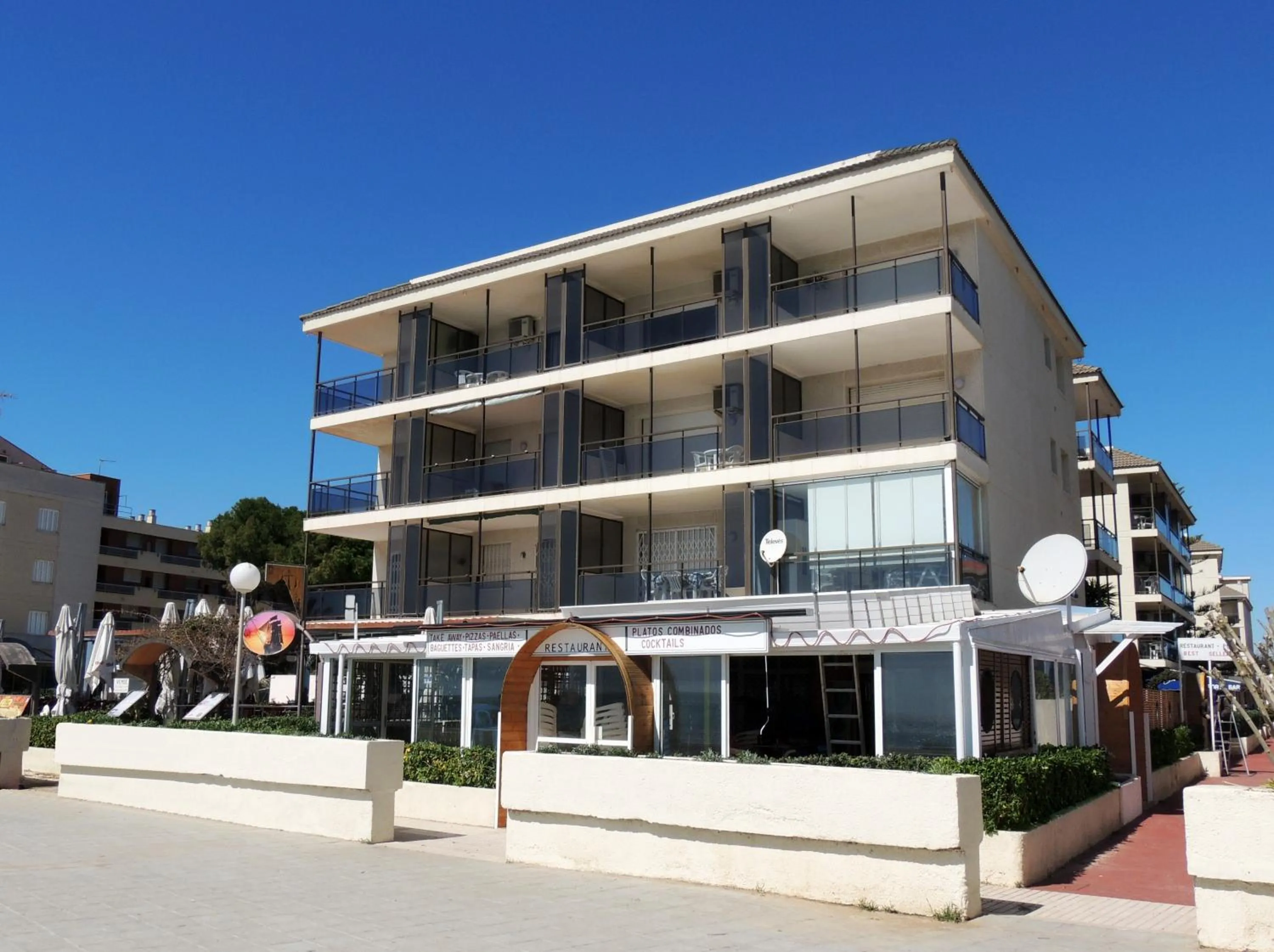 Property building in Apartamentos Turísticos Augustus