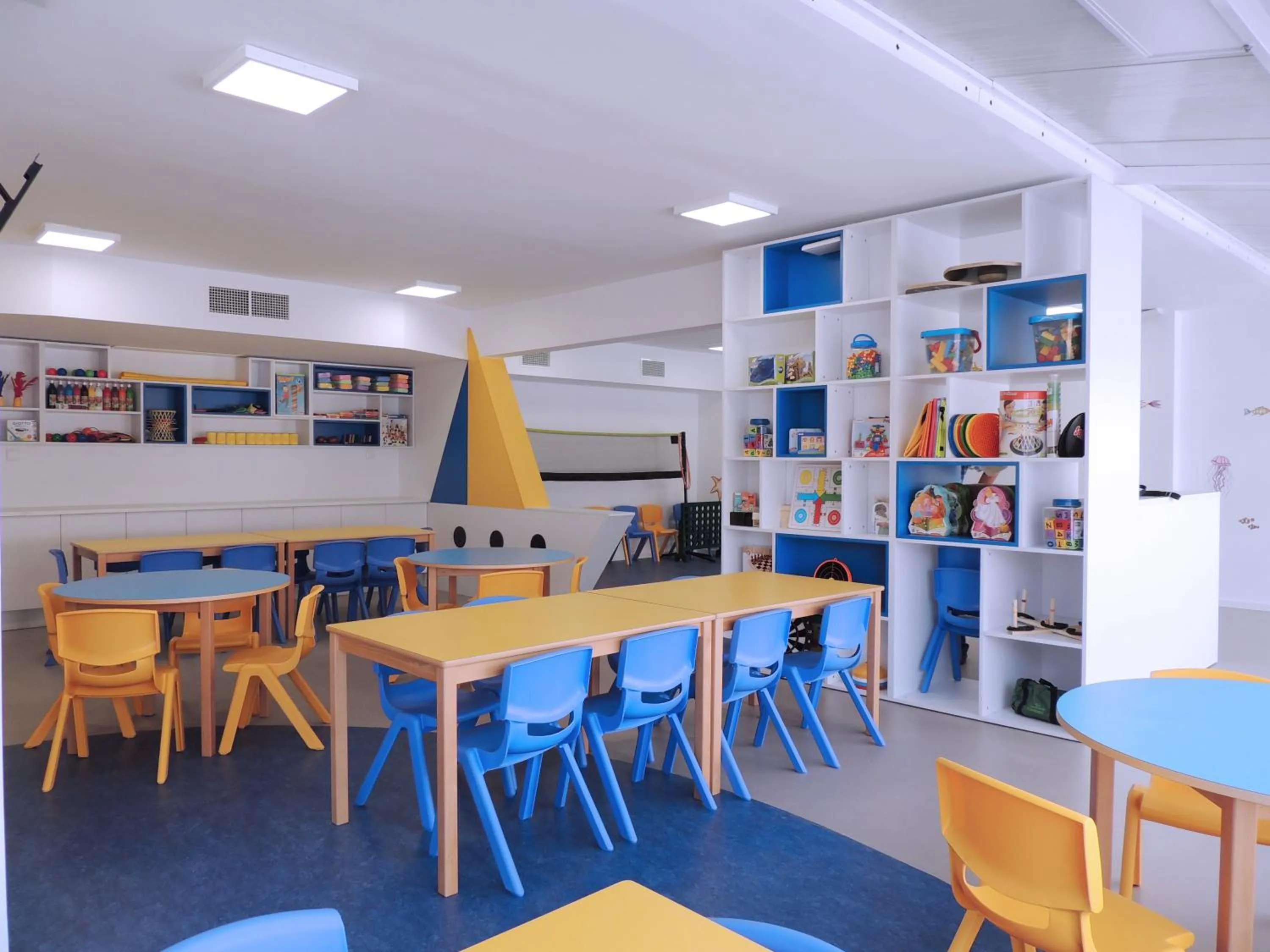 Kids's club in Apartamentos Turísticos Augustus