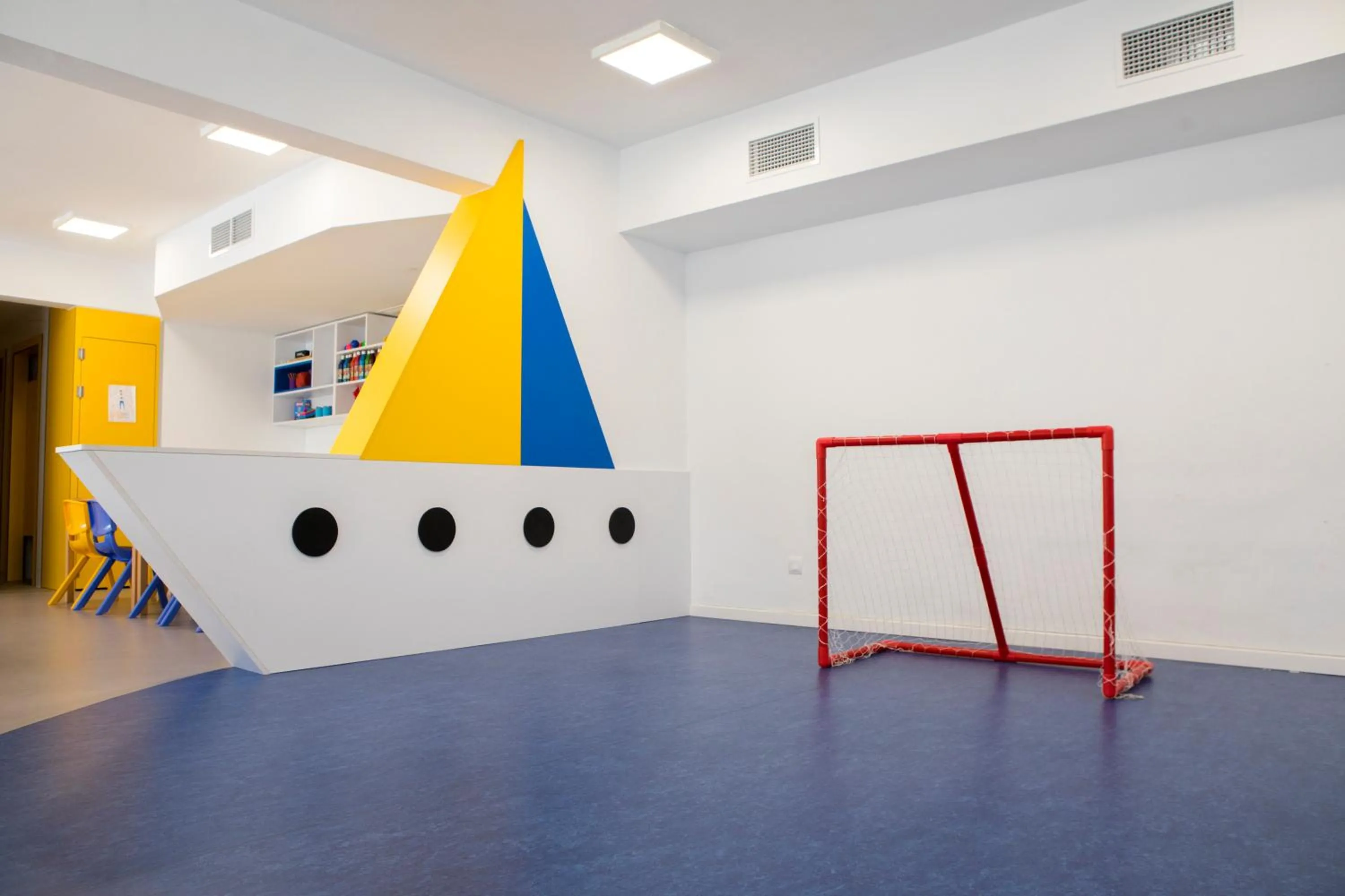 Kids's club in Apartamentos Turísticos Augustus