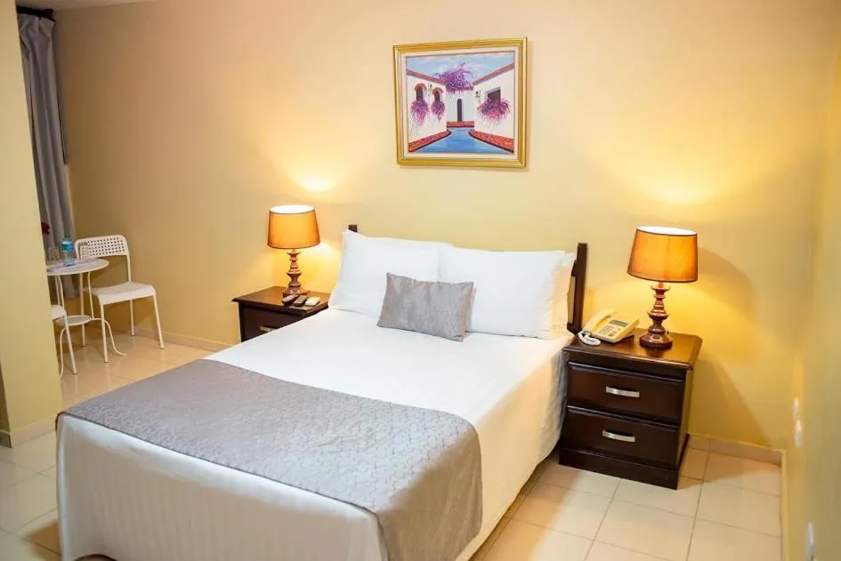 Bed in Hotel Real Bella Vista