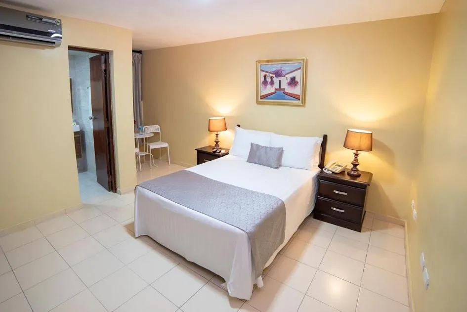 Bed in Hotel Real Bella Vista