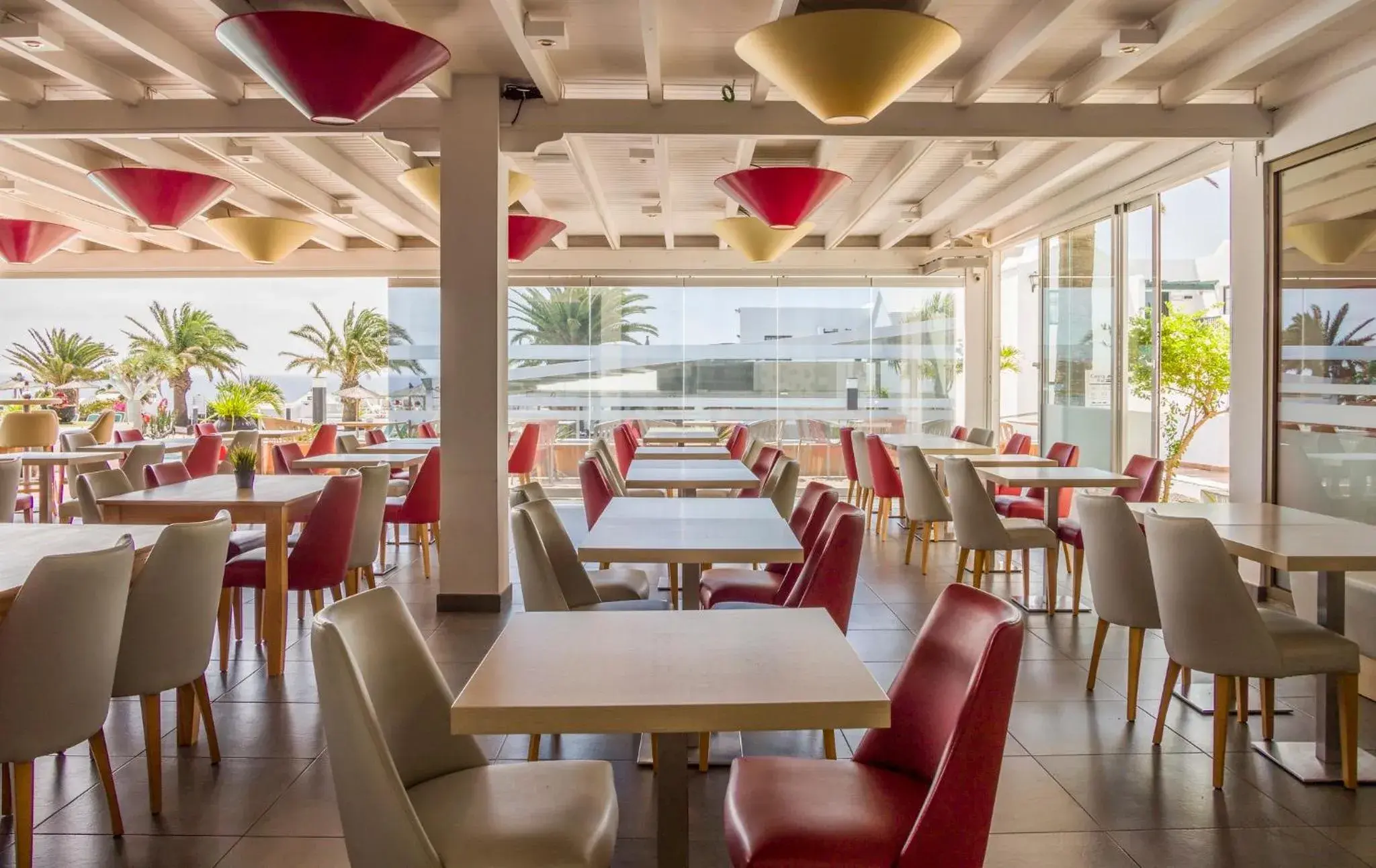 Restaurant/places to eat in ILUNION Costa Sal Lanzarote Restaurant/places to eat in ILUNION Costa Sal Lanzarote