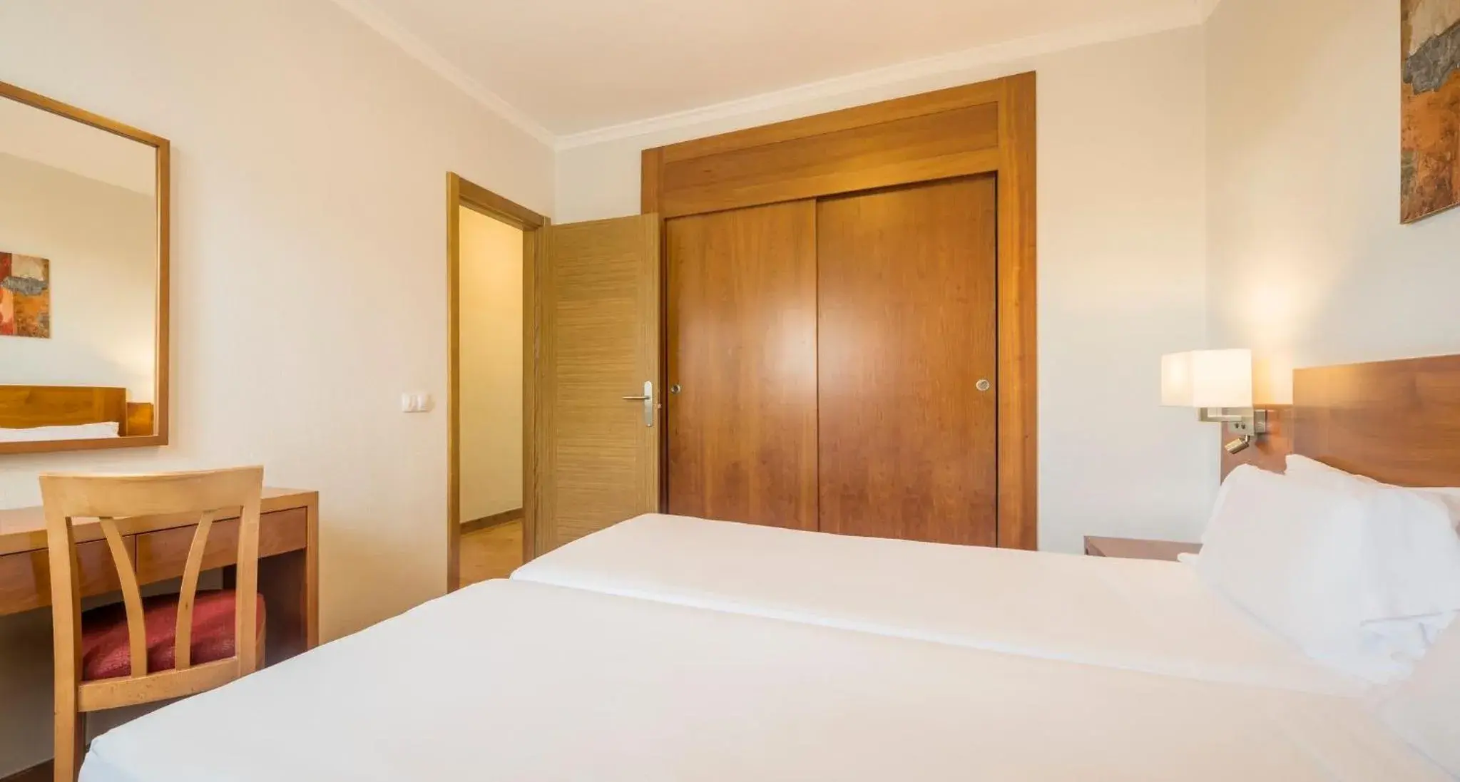 Bedroom, Bed in ILUNION Costa Sal Lanzarote Bedroom, Bed in ILUNION Costa Sal Lanzarote