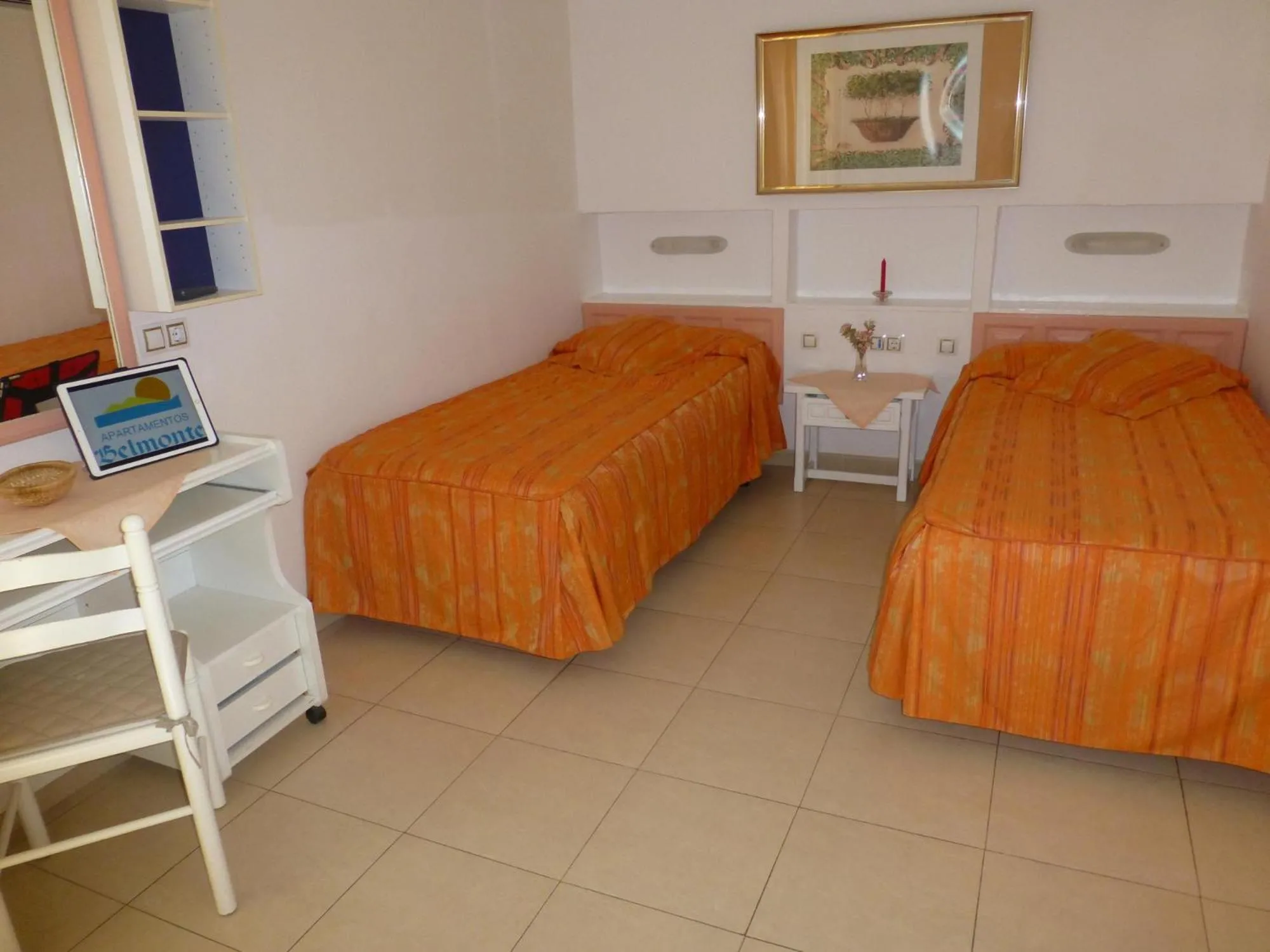 Bedroom, Bed in Apartamentos Belmonte