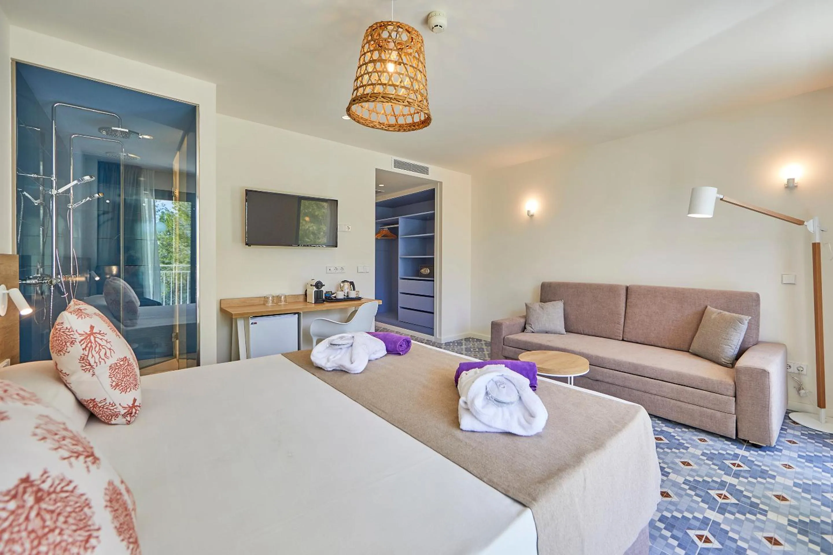 Bedroom, Bed in FERGUS Club Europa