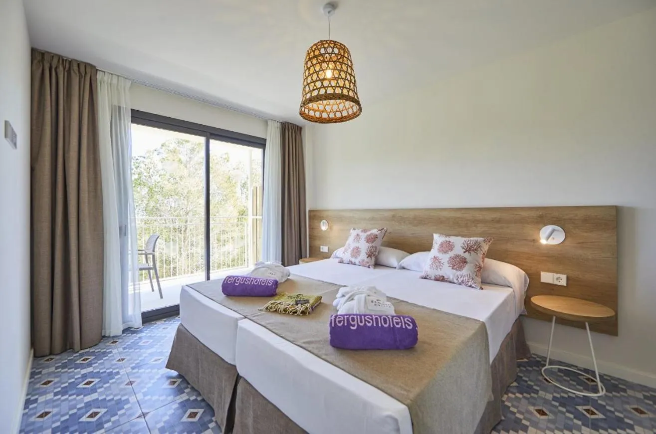 Bedroom, Bed in FERGUS Club Europa