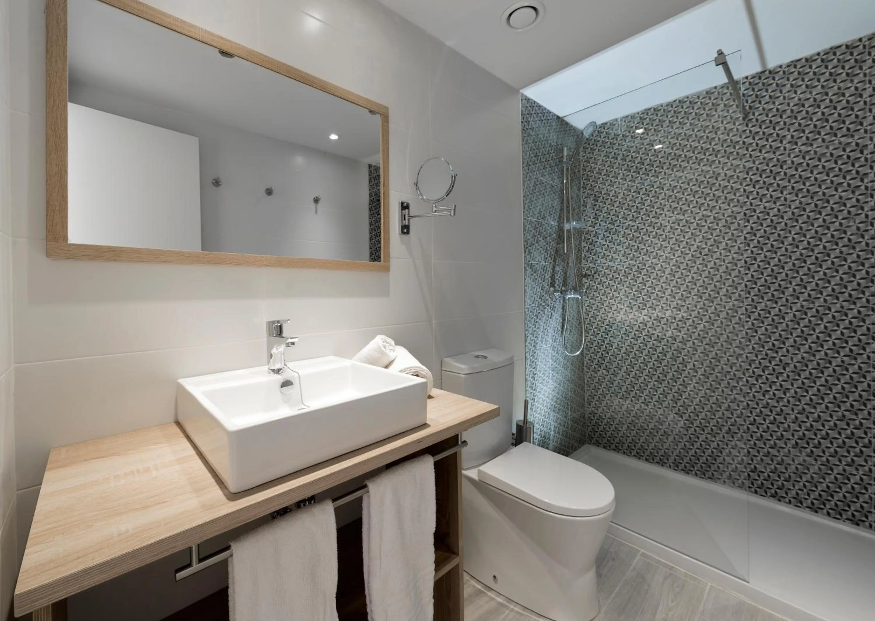 Photo of the whole room in FERGUS Club Europa