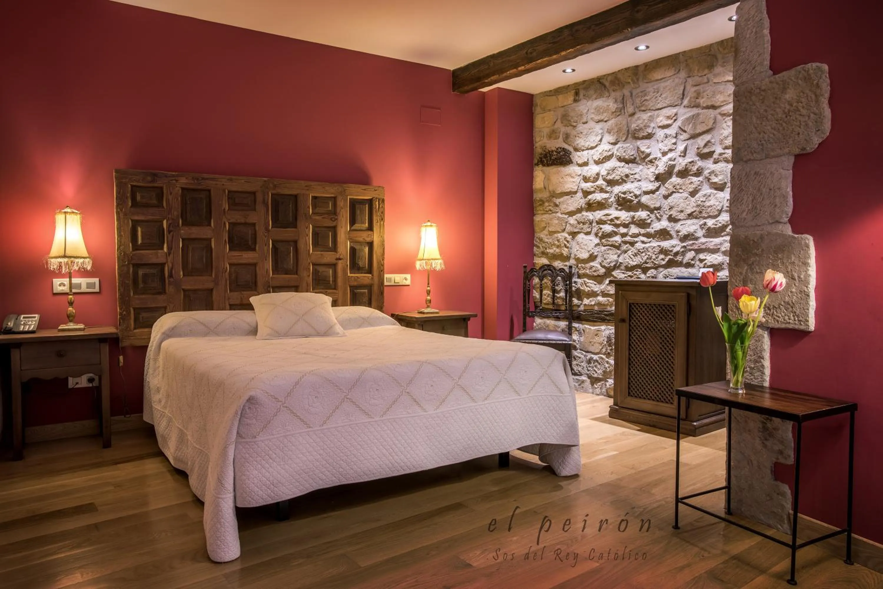 Decorative detail, Bed in El Peiron