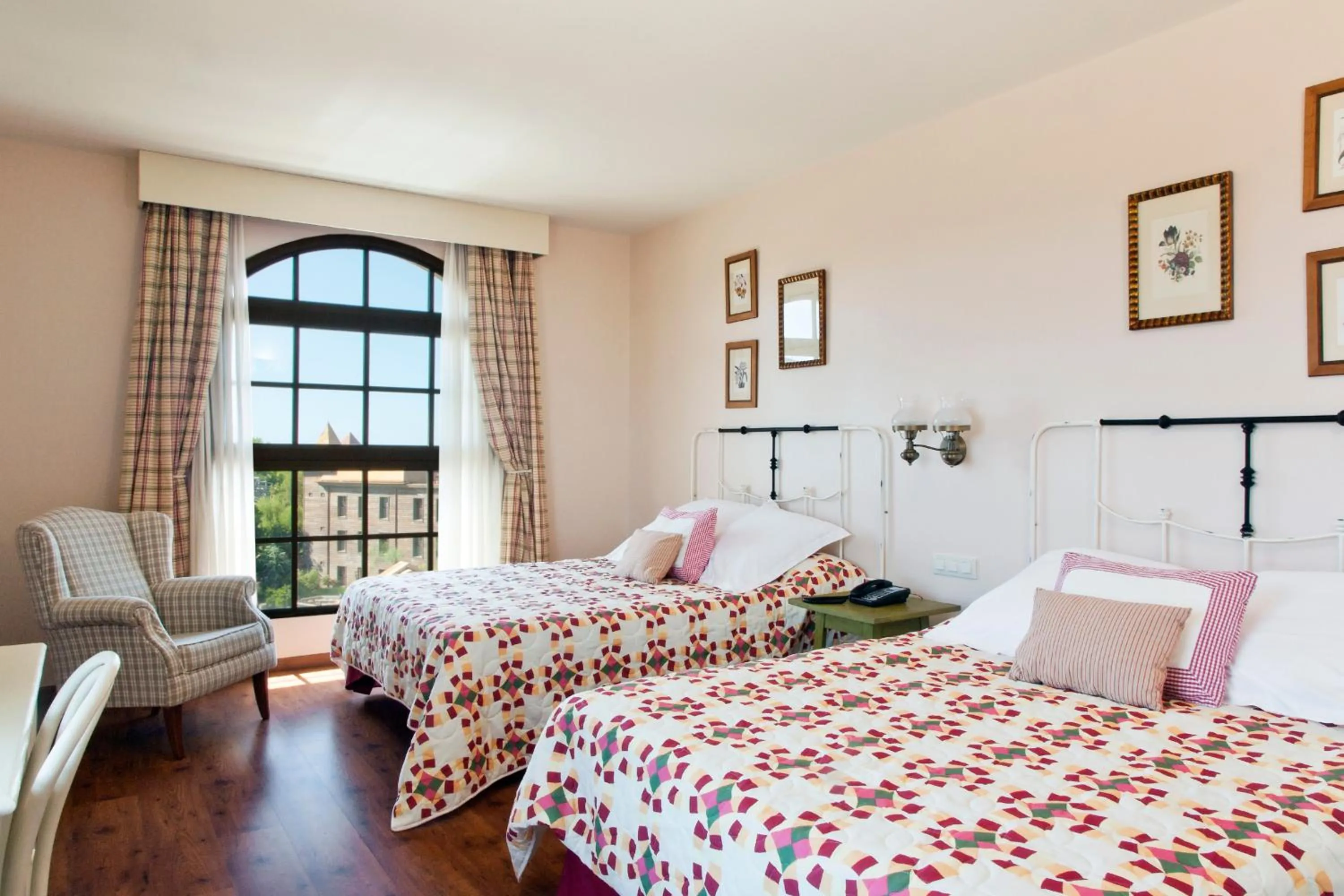 PortAventura Hotel Gold River - Includes unlimited access to PortAventura Park & 1 access to Ferrari Land