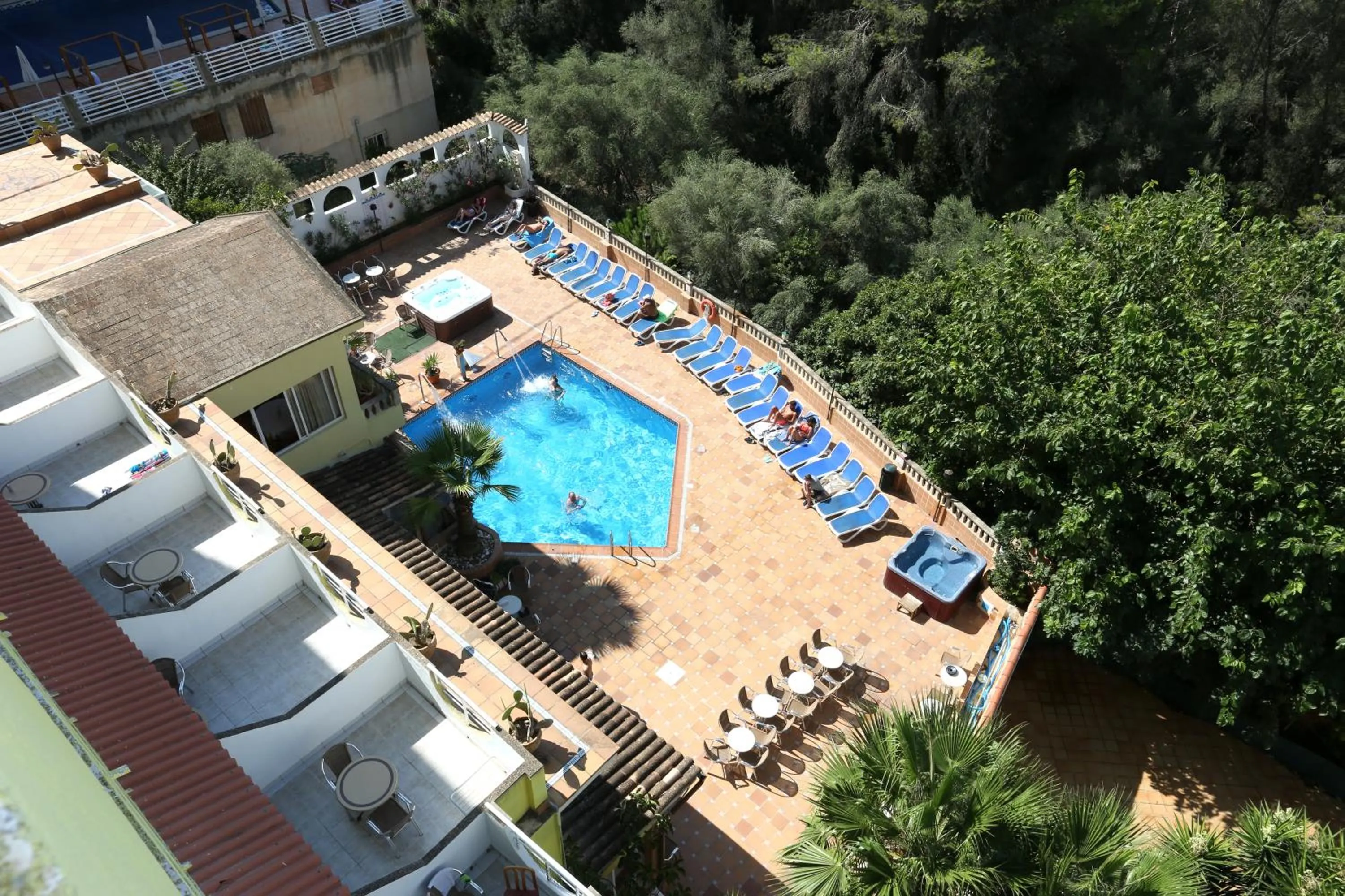 Pool view in Hotel Manaus