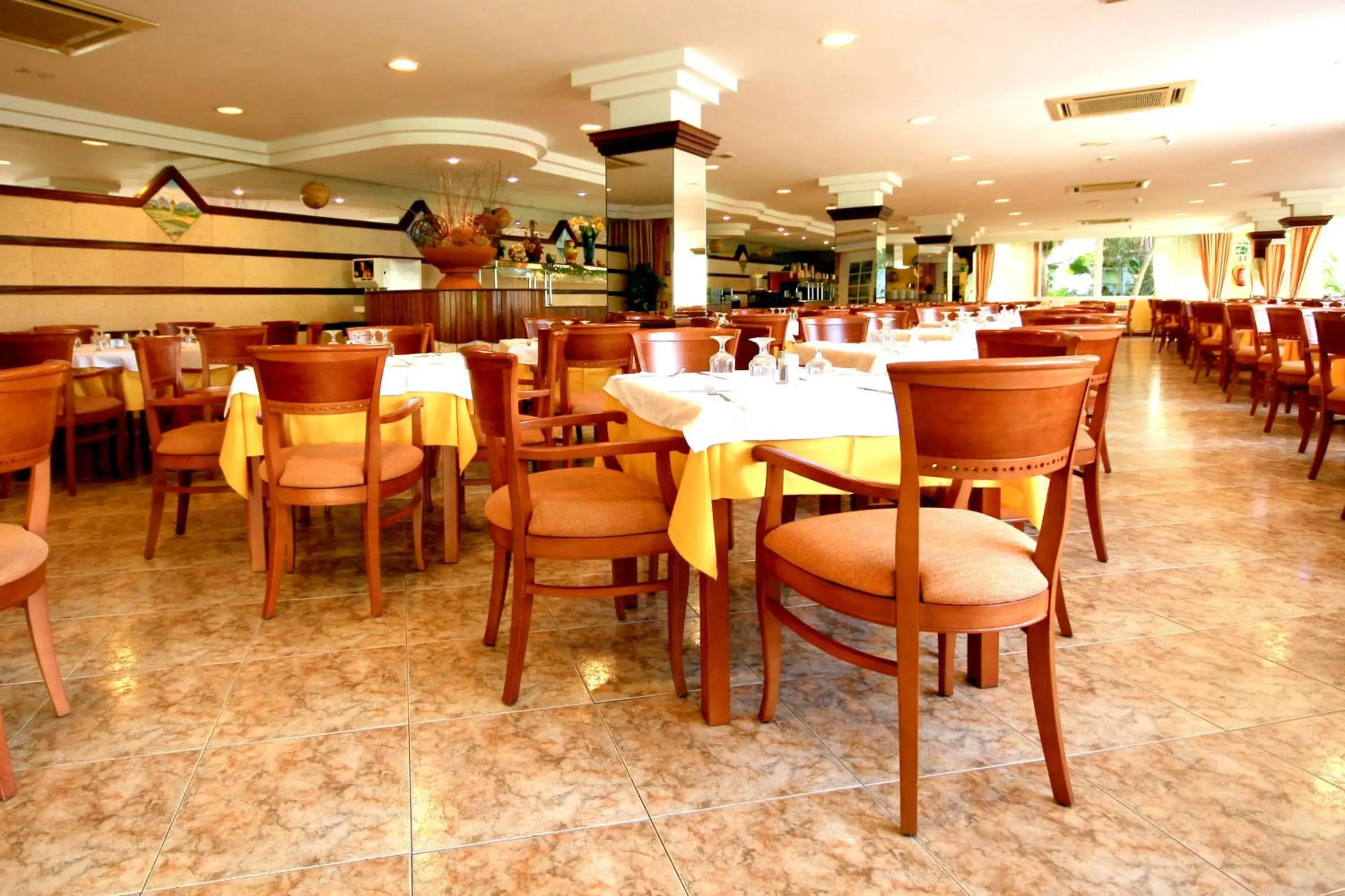 Restaurant/places to eat in Hotel Manaus Restaurant/places to eat in Hotel Manaus