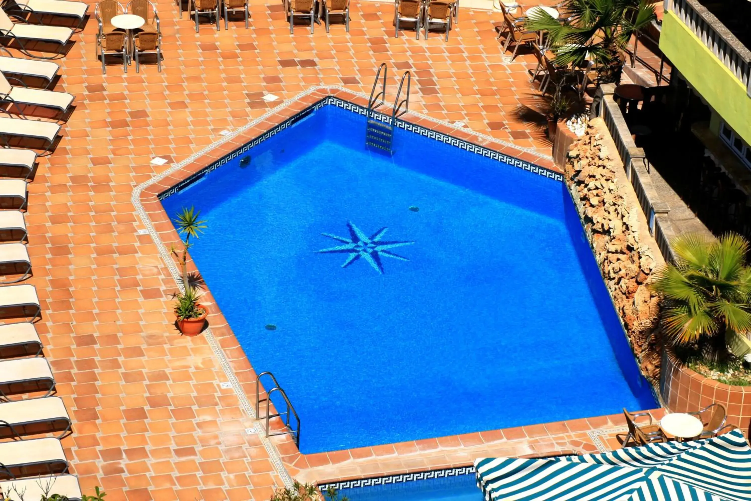 Swimming pool in Hotel Manaus Swimming pool in Hotel Manaus