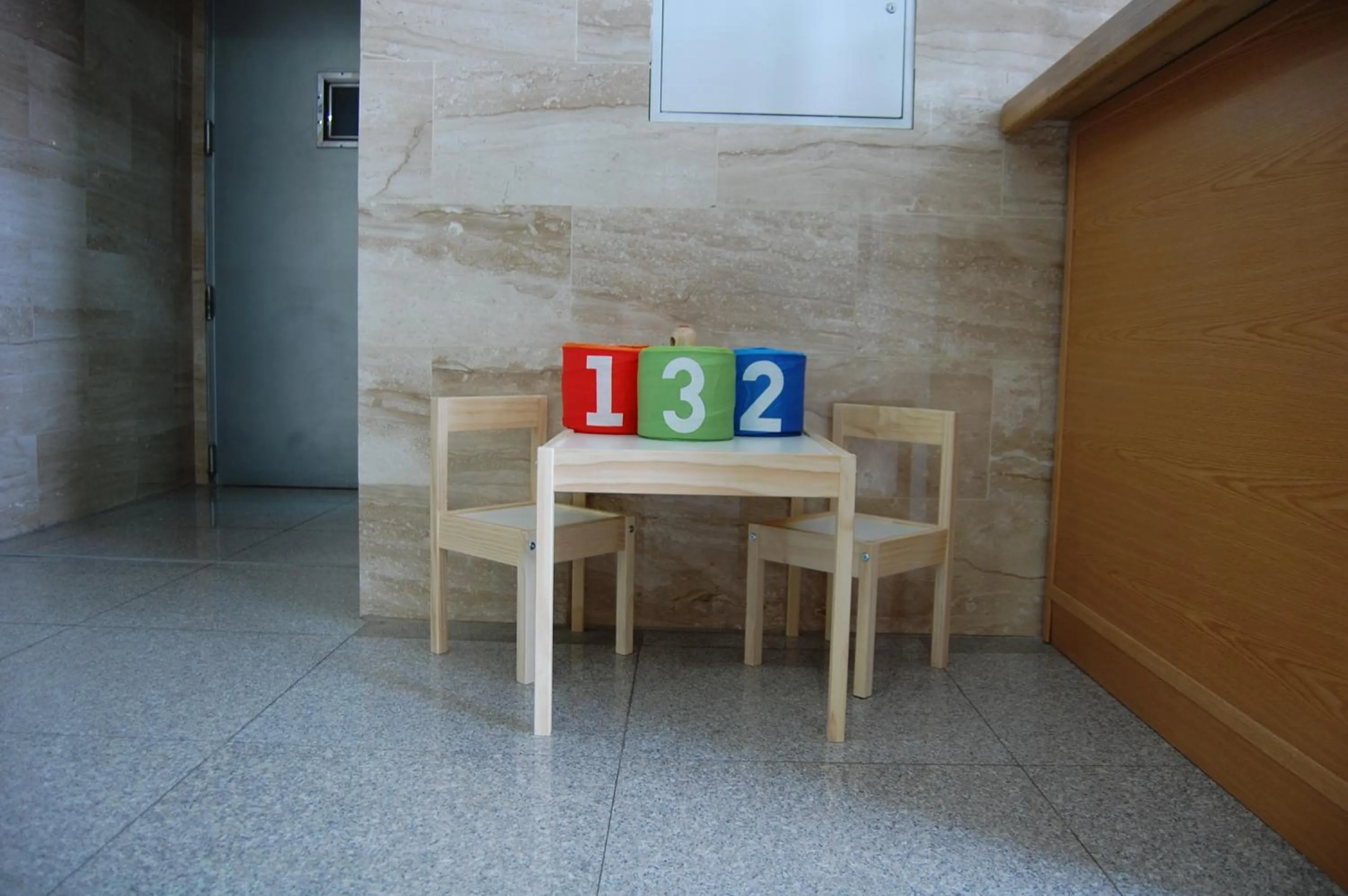 Lobby or reception in Aparthotel Encasa