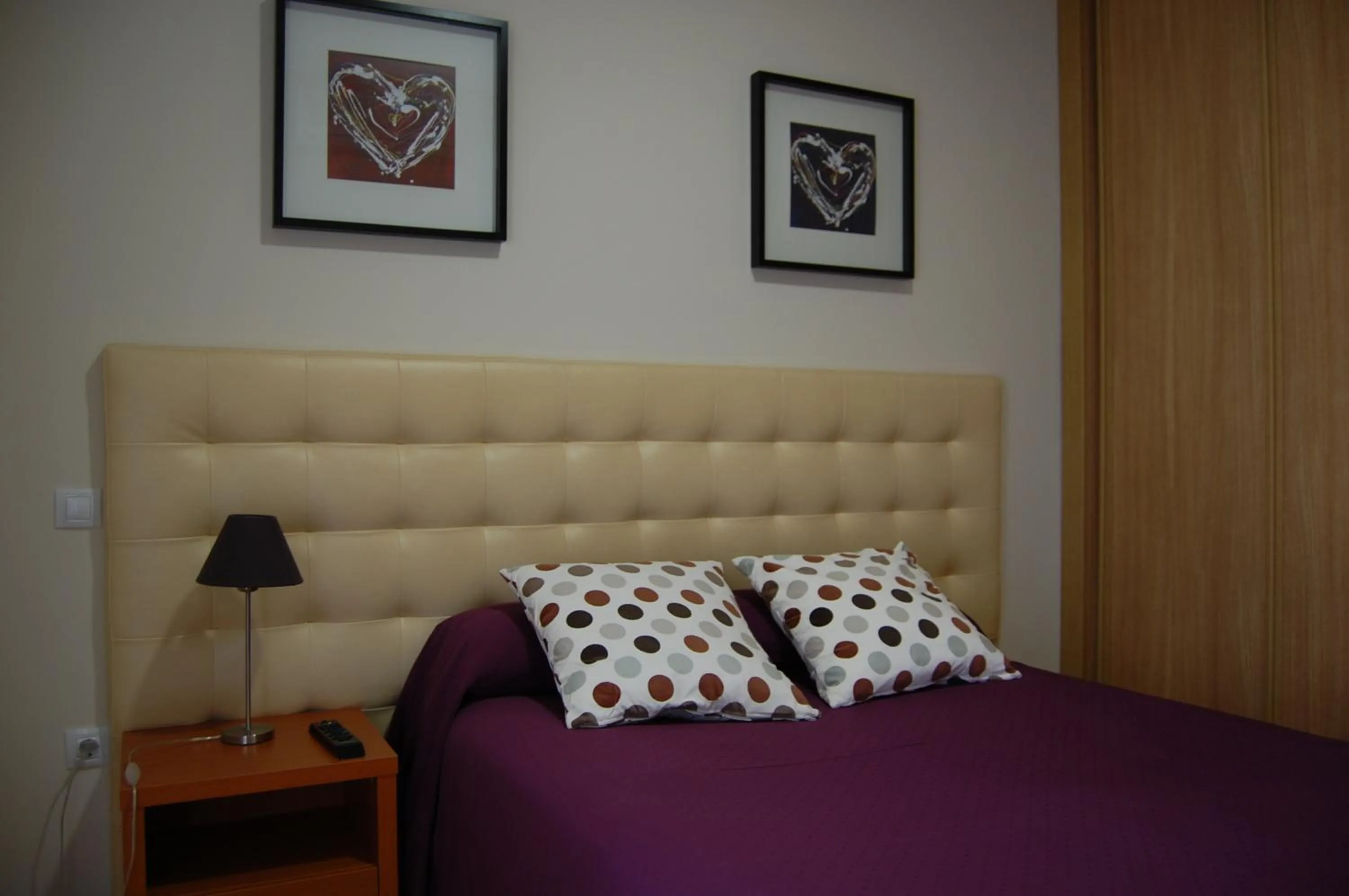 Bed in Aparthotel Encasa