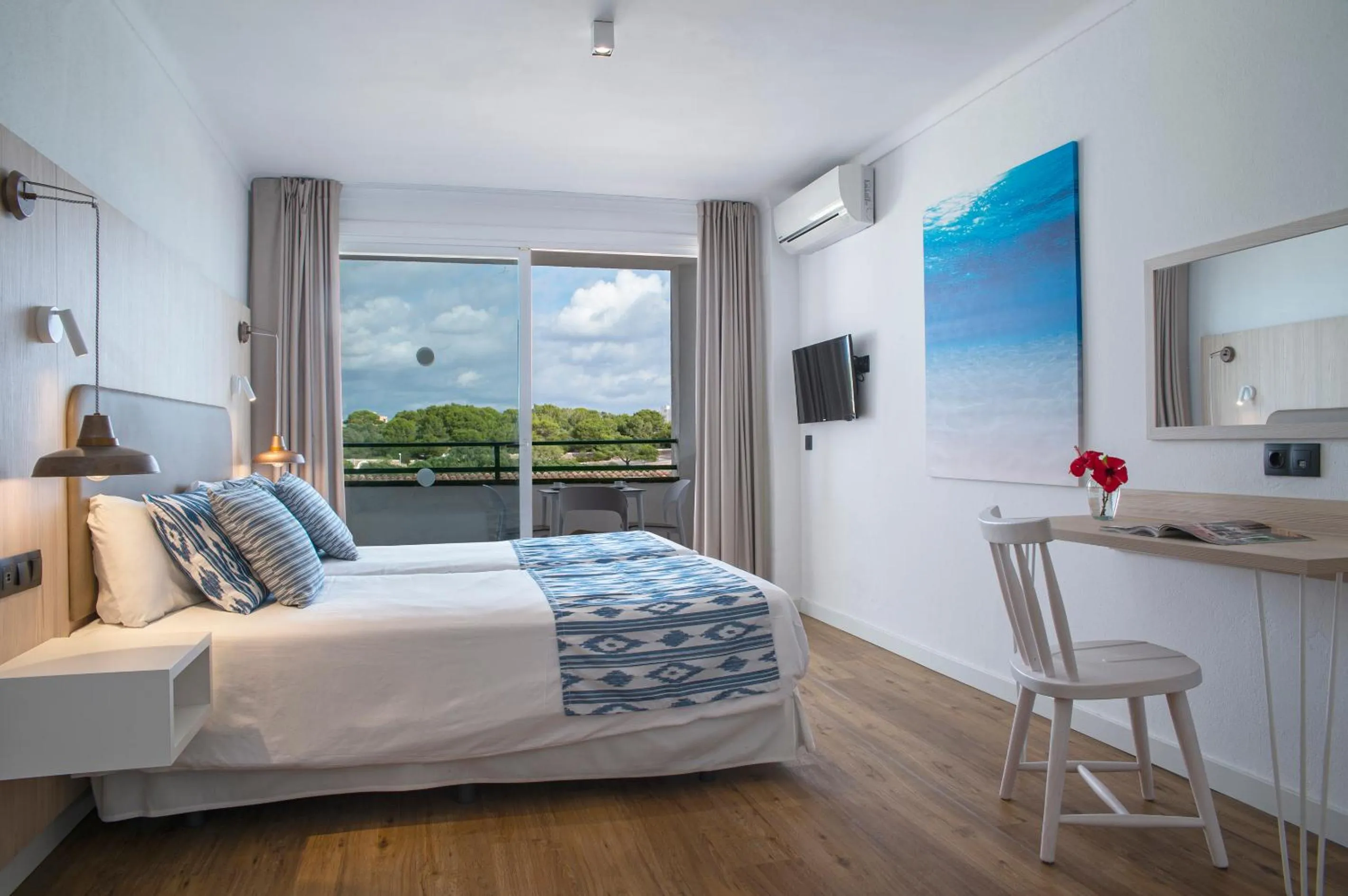 Photo of the whole room in Mallorca Cecilia