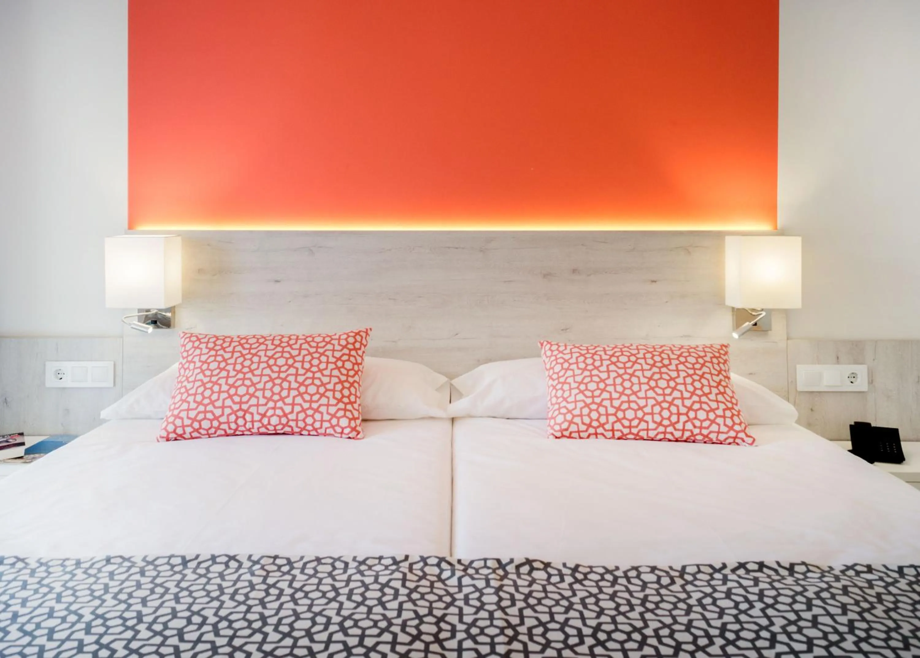 Bed in Globales Maioris